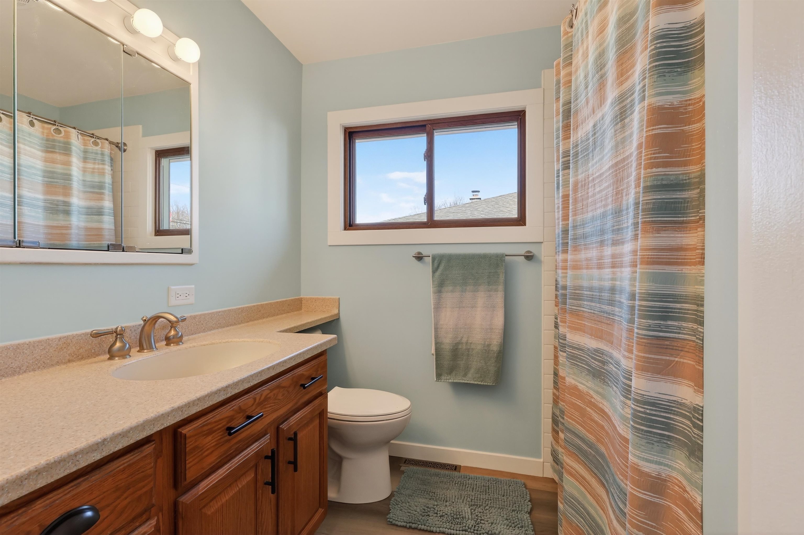 1541 E G STREET, Wisconsin Rapids, Wisconsin 54494, 2 Bedrooms Bedrooms, ,2 BathroomsBathrooms,Residential,For Sale,1541 E G STREET,22600989