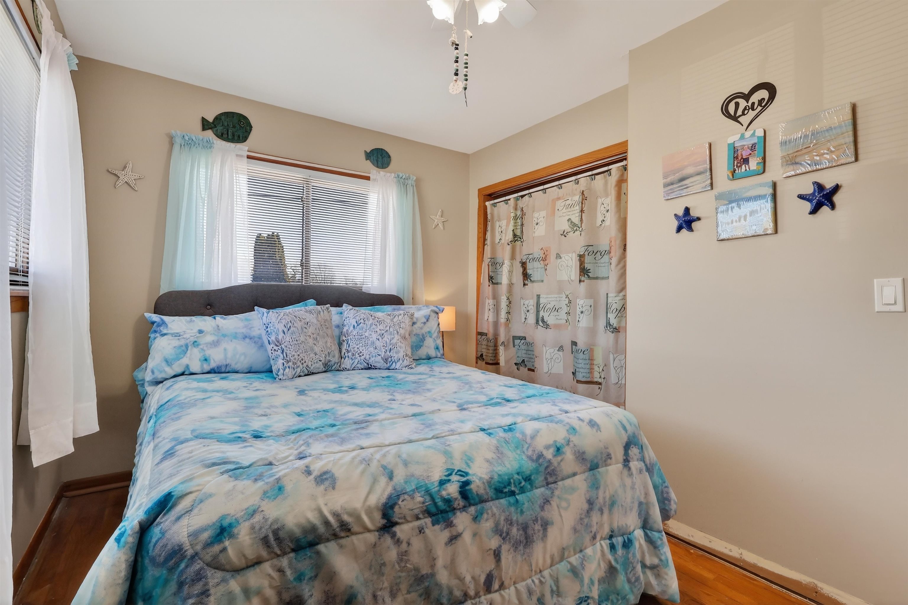 1541 E G STREET, Wisconsin Rapids, Wisconsin 54494, 2 Bedrooms Bedrooms, ,2 BathroomsBathrooms,Residential,For Sale,1541 E G STREET,22600989