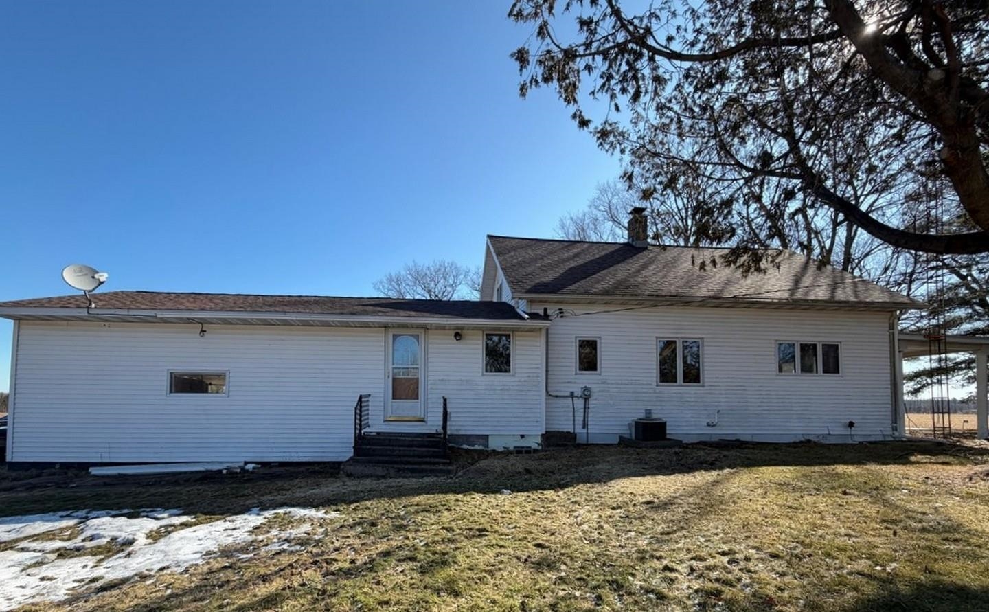 178814 APPLE LANE, Hatley, Wisconsin 54440, 4 Bedrooms Bedrooms, ,2 BathroomsBathrooms,Residential,For Sale,178814 APPLE LANE,22600990