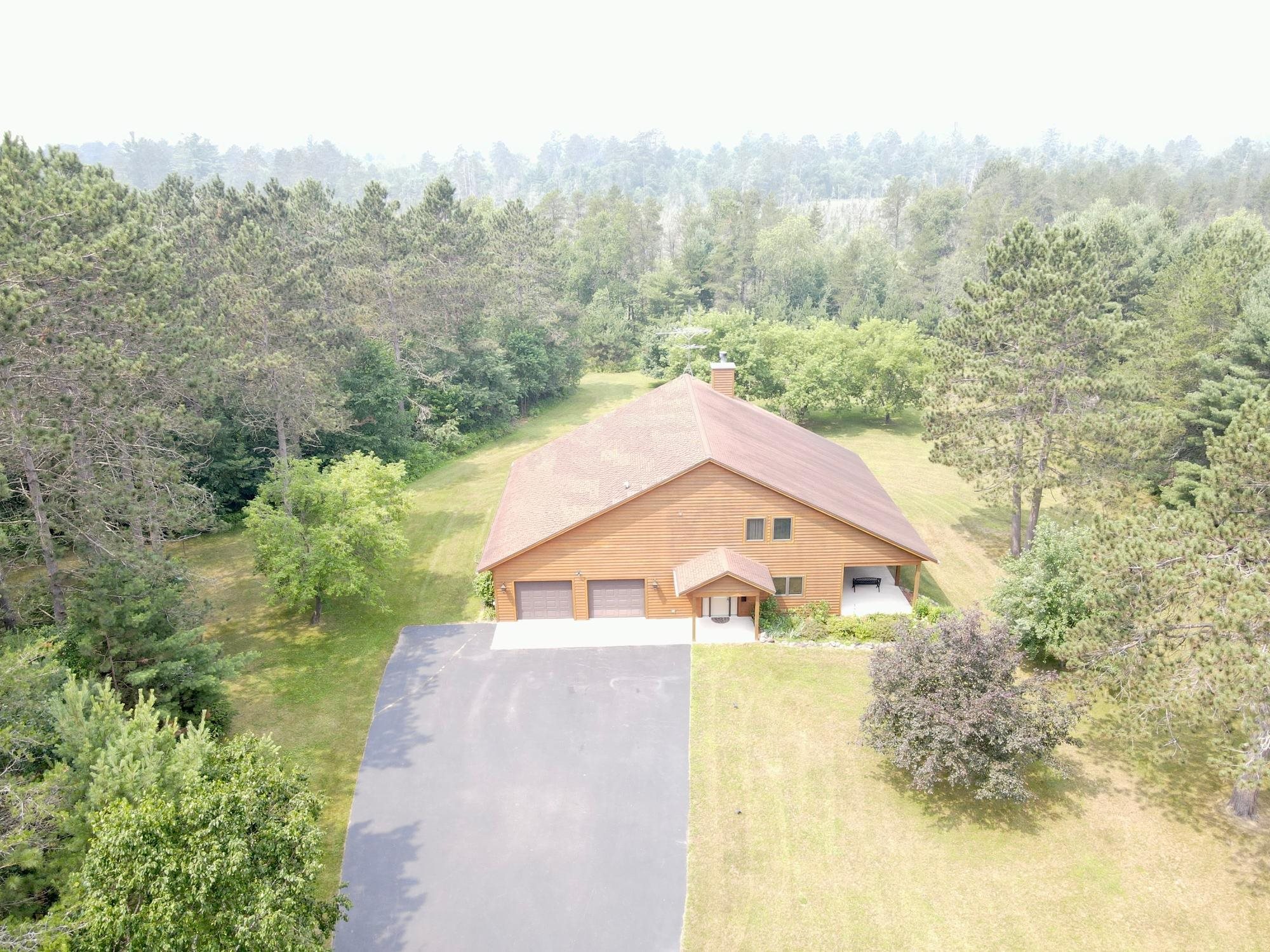 9948 & 9880 SIEMERING DRIVE, Tomahawk, Wisconsin 54487, 3 Bedrooms Bedrooms, ,2 BathroomsBathrooms,Residential,For Sale,9948 & 9880 SIEMERING DRIVE,22600994