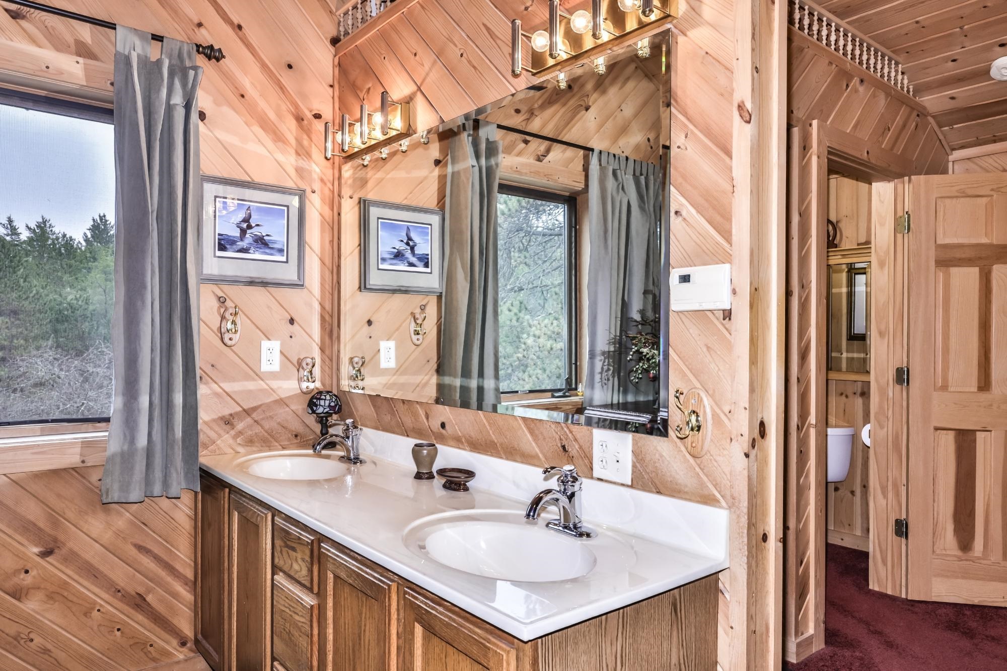 9948 & 9880 SIEMERING DRIVE, Tomahawk, Wisconsin 54487, 3 Bedrooms Bedrooms, ,2 BathroomsBathrooms,Residential,For Sale,9948 & 9880 SIEMERING DRIVE,22600994