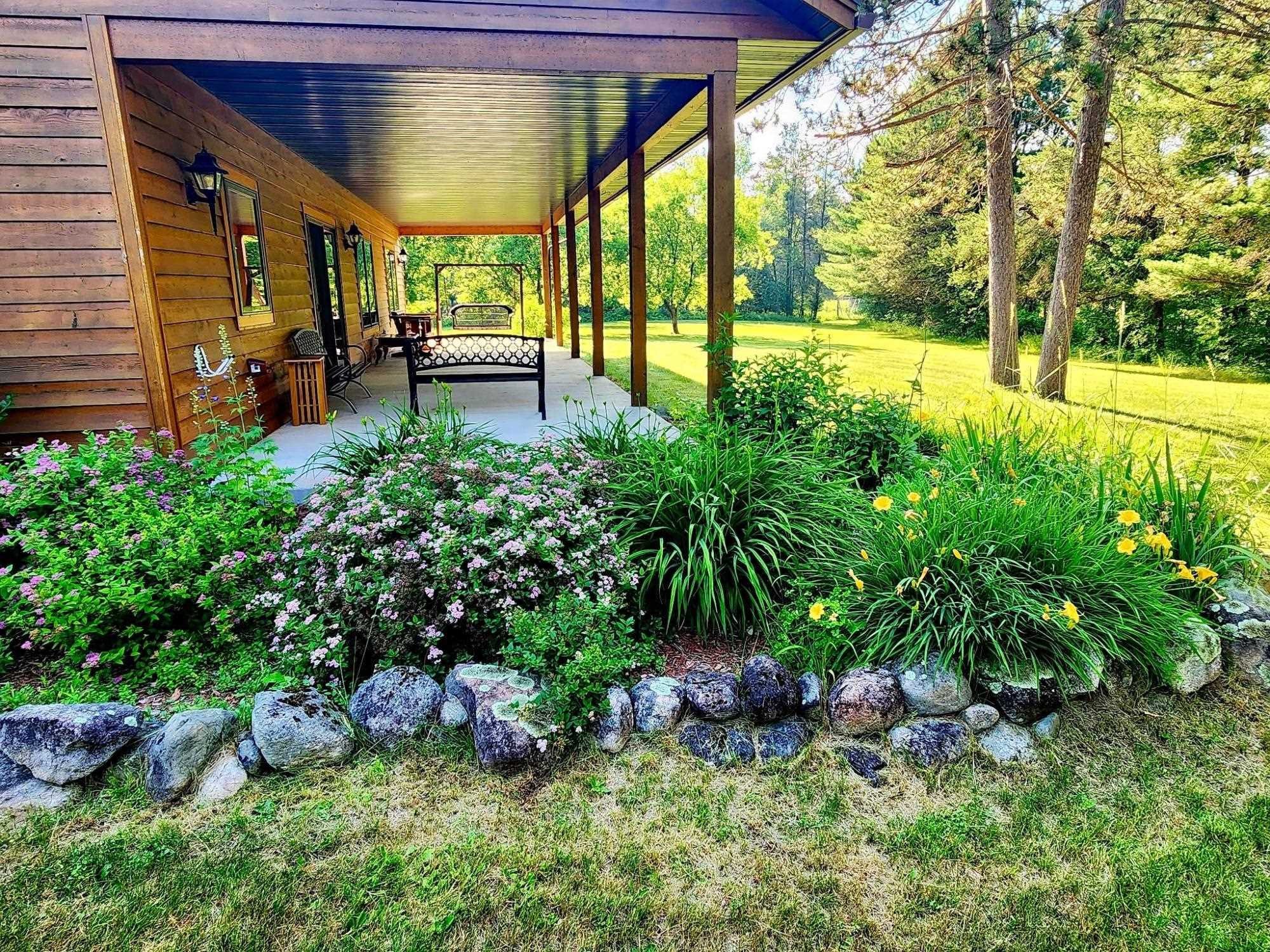 9948 & 9880 SIEMERING DRIVE, Tomahawk, Wisconsin 54487, 3 Bedrooms Bedrooms, ,2 BathroomsBathrooms,Residential,For Sale,9948 & 9880 SIEMERING DRIVE,22600994