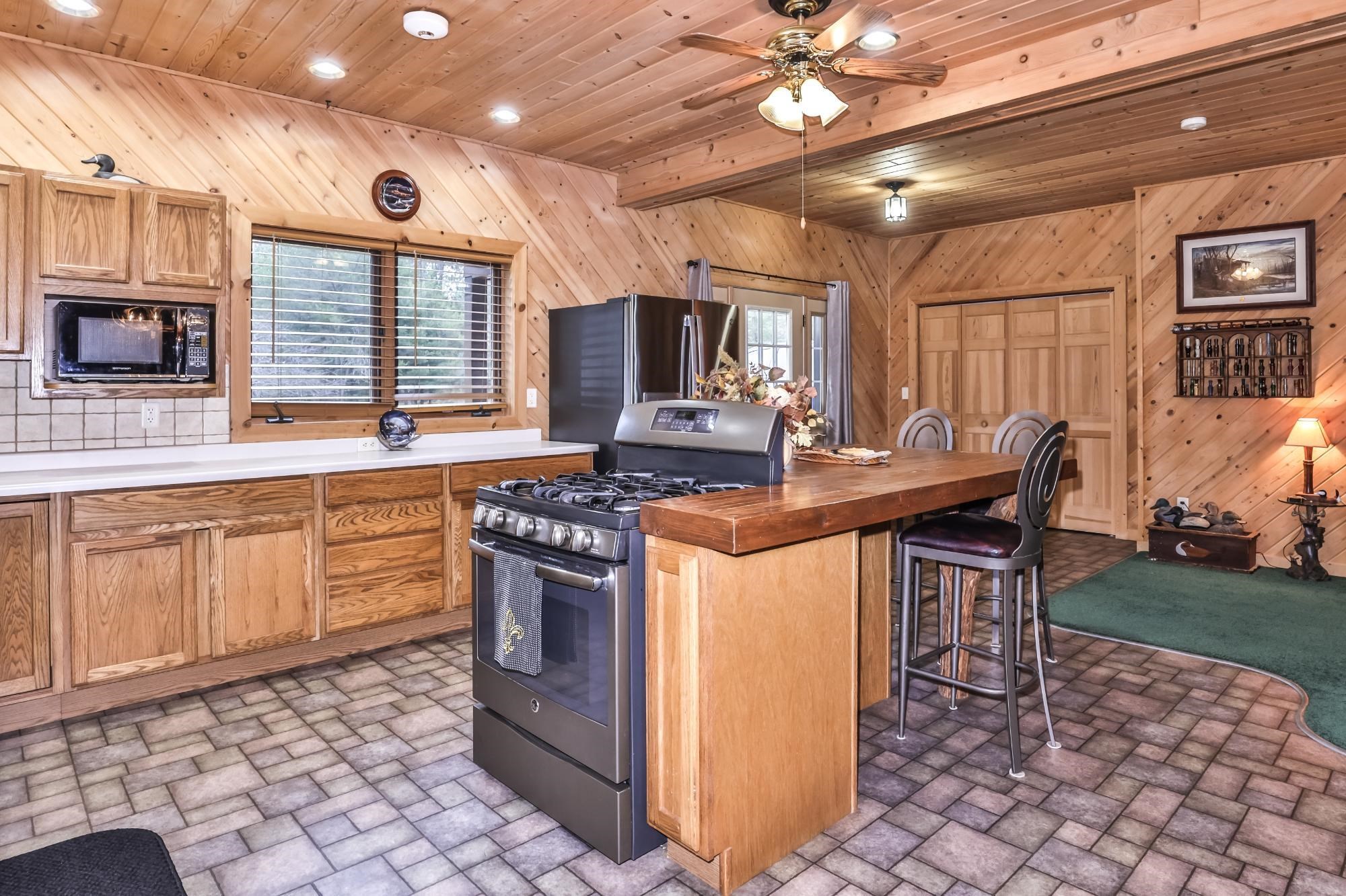 9948 & 9880 SIEMERING DRIVE, Tomahawk, Wisconsin 54487, 3 Bedrooms Bedrooms, ,2 BathroomsBathrooms,Residential,For Sale,9948 & 9880 SIEMERING DRIVE,22600994