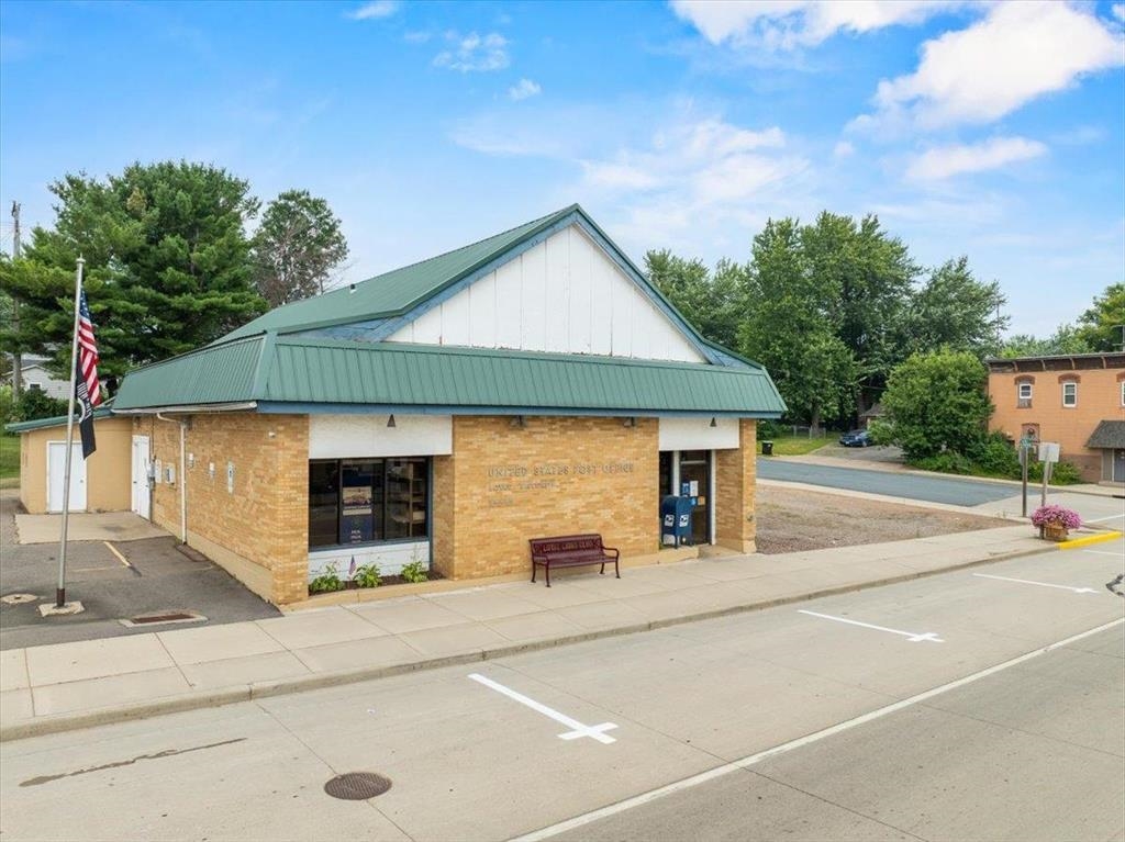 329 N MAIN STREET, Loyal, Wisconsin 54446, ,Commercial/industrial,For Sale,329 N MAIN STREET,22600995