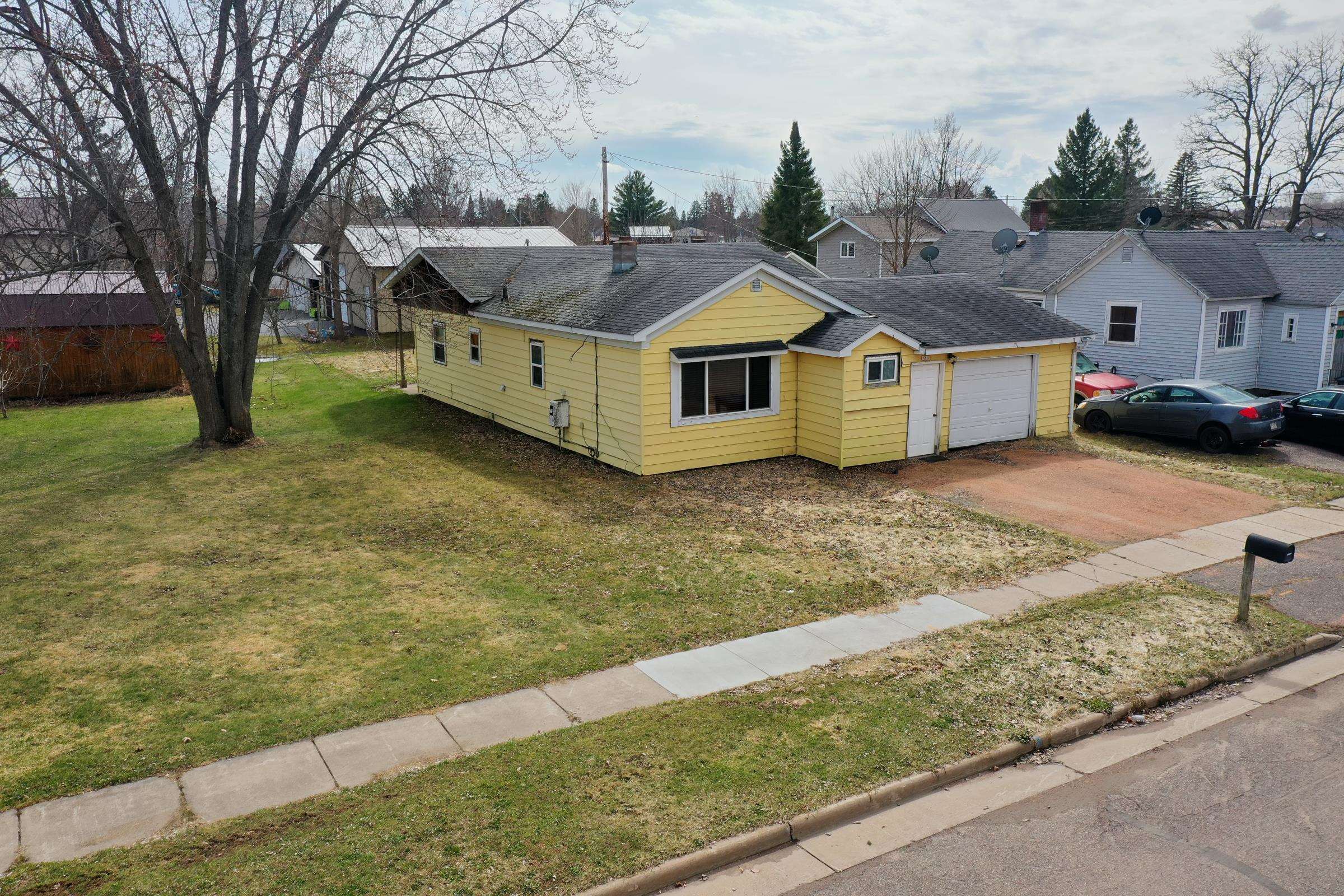 1211 LANDALL AVENUE, Rib Lake, Wisconsin 54470, 3 Bedrooms Bedrooms, ,1 BathroomBathrooms,Residential,For Sale,1211 LANDALL AVENUE,22601000