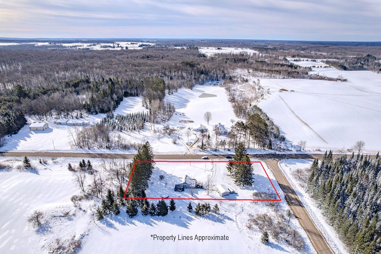 W8488 FORREST ROAD, Antigo, Wisconsin 54409, 3 Bedrooms Bedrooms, ,1 BathroomBathrooms,Residential,For Sale,W8488 FORREST ROAD,22601005