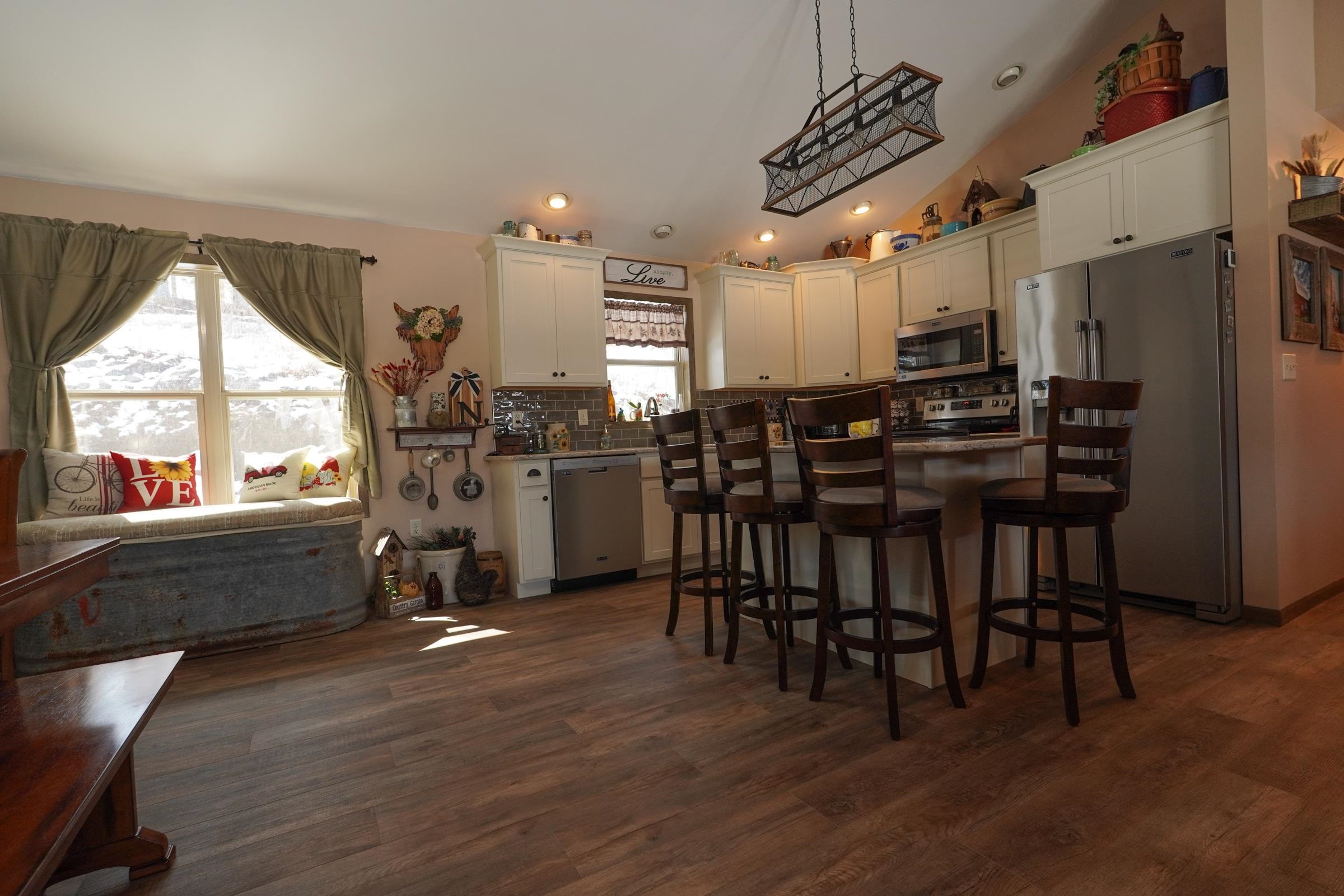 W7116 COUNTY ROAD M, Medford, Wisconsin 54451, 2 Bedrooms Bedrooms, ,2 BathroomsBathrooms,Residential,For Sale,W7116 COUNTY ROAD M,22601012