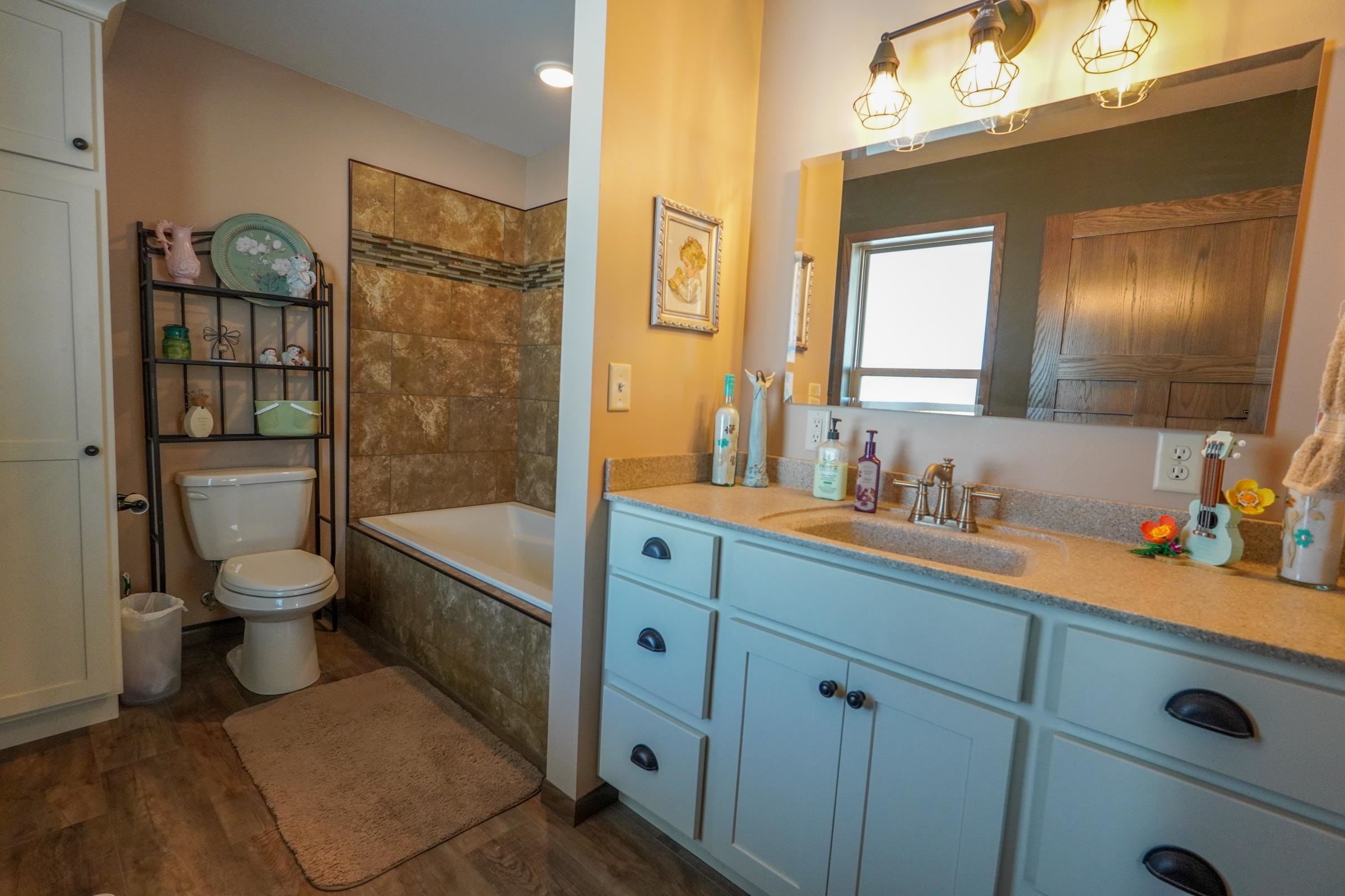 W7116 COUNTY ROAD M, Medford, Wisconsin 54451, 2 Bedrooms Bedrooms, ,2 BathroomsBathrooms,Residential,For Sale,W7116 COUNTY ROAD M,22601012