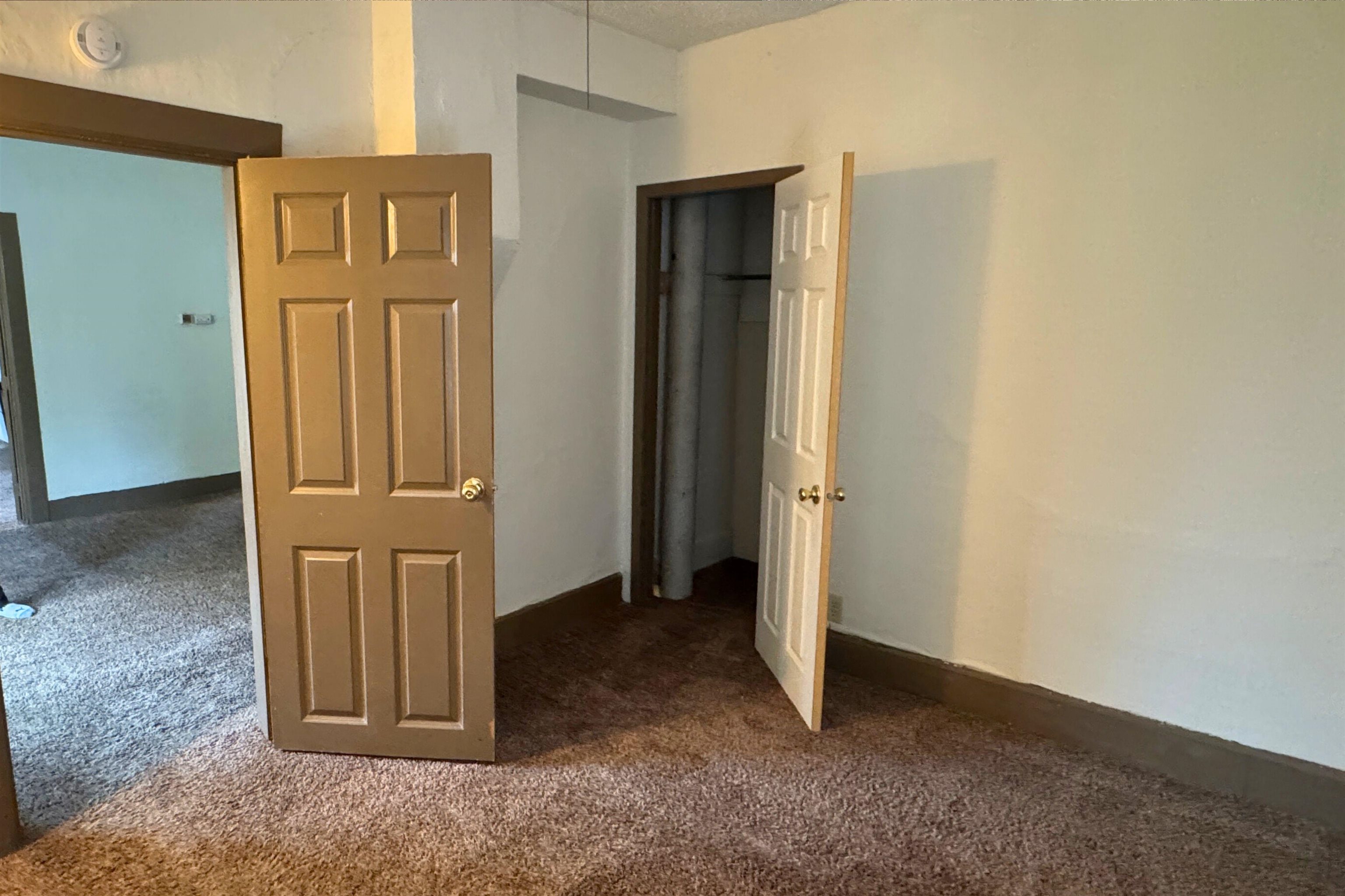 1209+1209A WEST RIVER DRIVE, Stevens Point, Wisconsin 54481, 3 Bedrooms Bedrooms, 5 Rooms Rooms,1 BathroomBathrooms,Multi-family,For Sale,1209+1209A WEST RIVER DRIVE,22601014