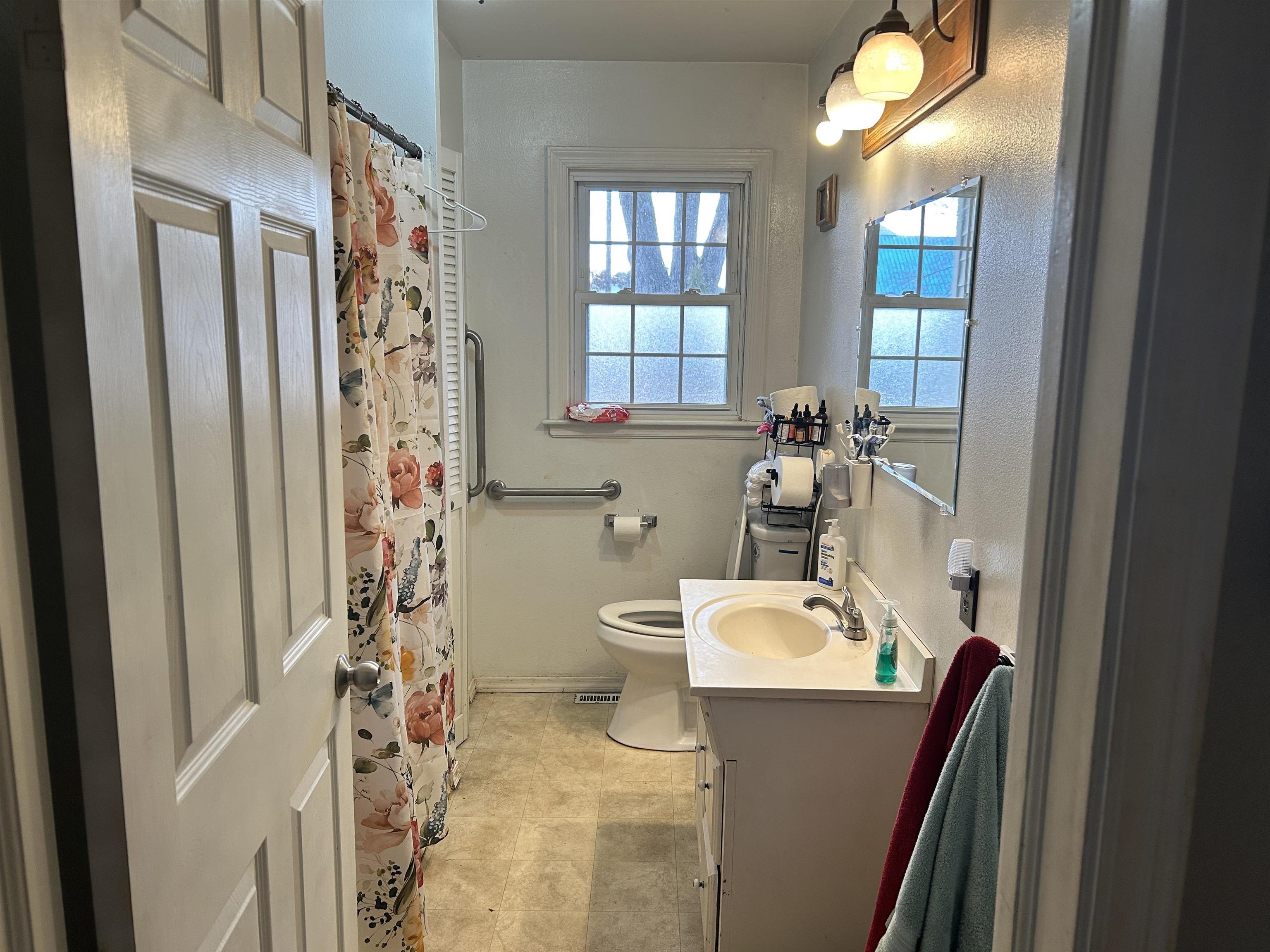 3521 9TH STREET SOUTH, Wisconsin Rapids, Wisconsin 54494, 4 Bedrooms Bedrooms, ,2 BathroomsBathrooms,Residential,For Sale,3521 9TH STREET SOUTH,22601015