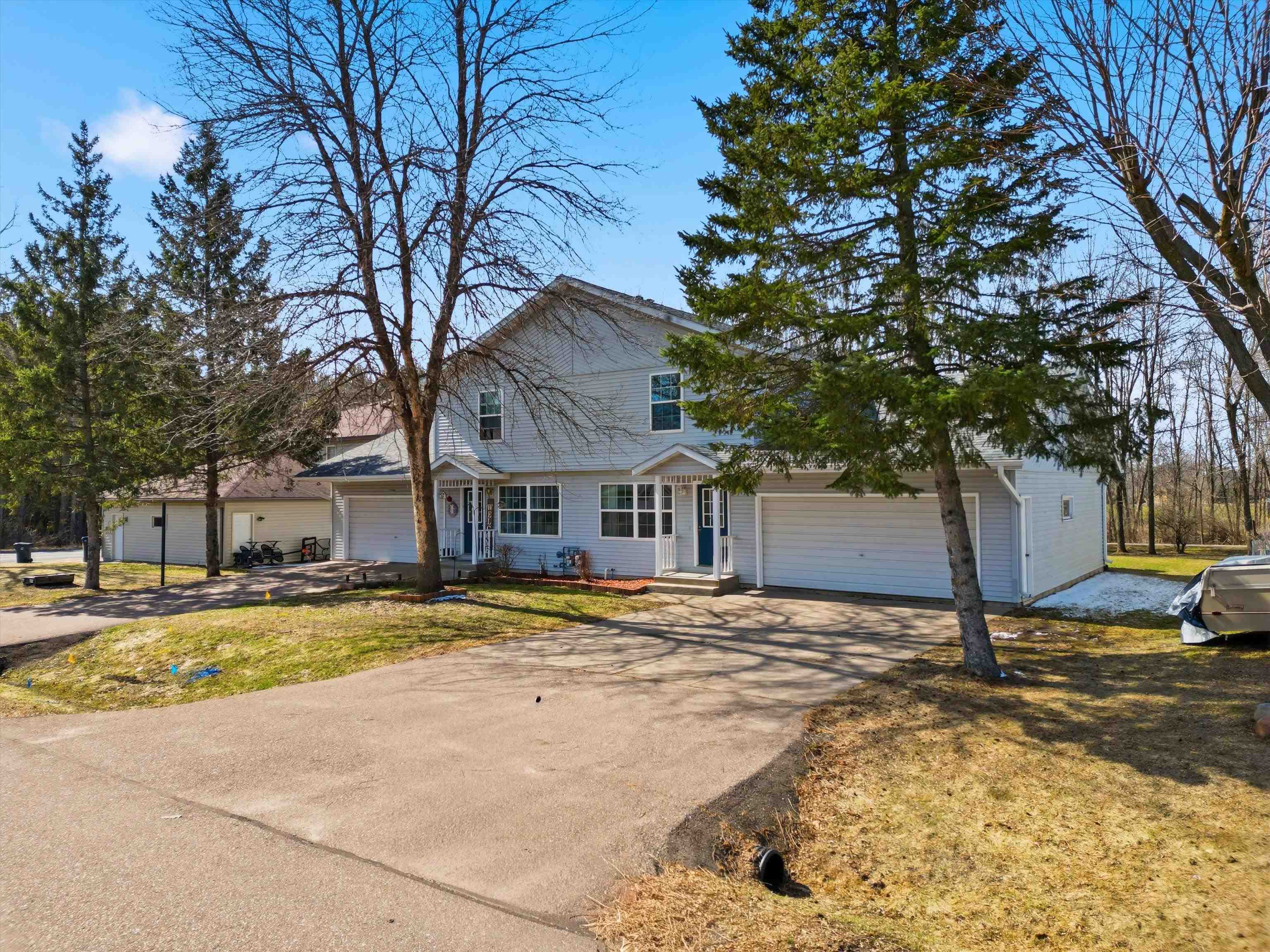 2806-2808 S FELKER AVENUE, Marshfield, Wisconsin 54449, 3 Bedrooms Bedrooms, 7 Rooms Rooms,1.5 BathroomsBathrooms,Multi-family,For Sale,2806-2808 S FELKER AVENUE,22601017