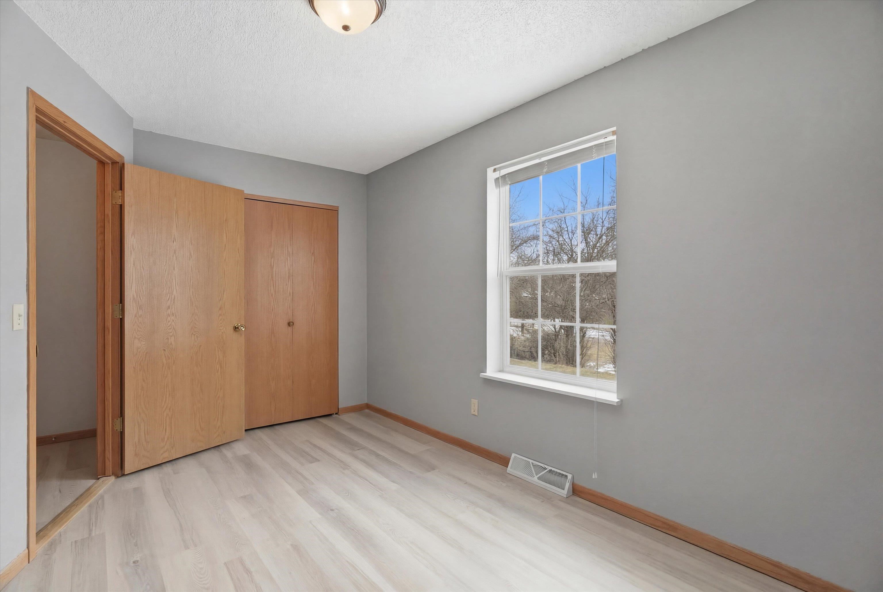 2806-2808 S FELKER AVENUE, Marshfield, Wisconsin 54449, 3 Bedrooms Bedrooms, 7 Rooms Rooms,1.5 BathroomsBathrooms,Multi-family,For Sale,2806-2808 S FELKER AVENUE,22601017