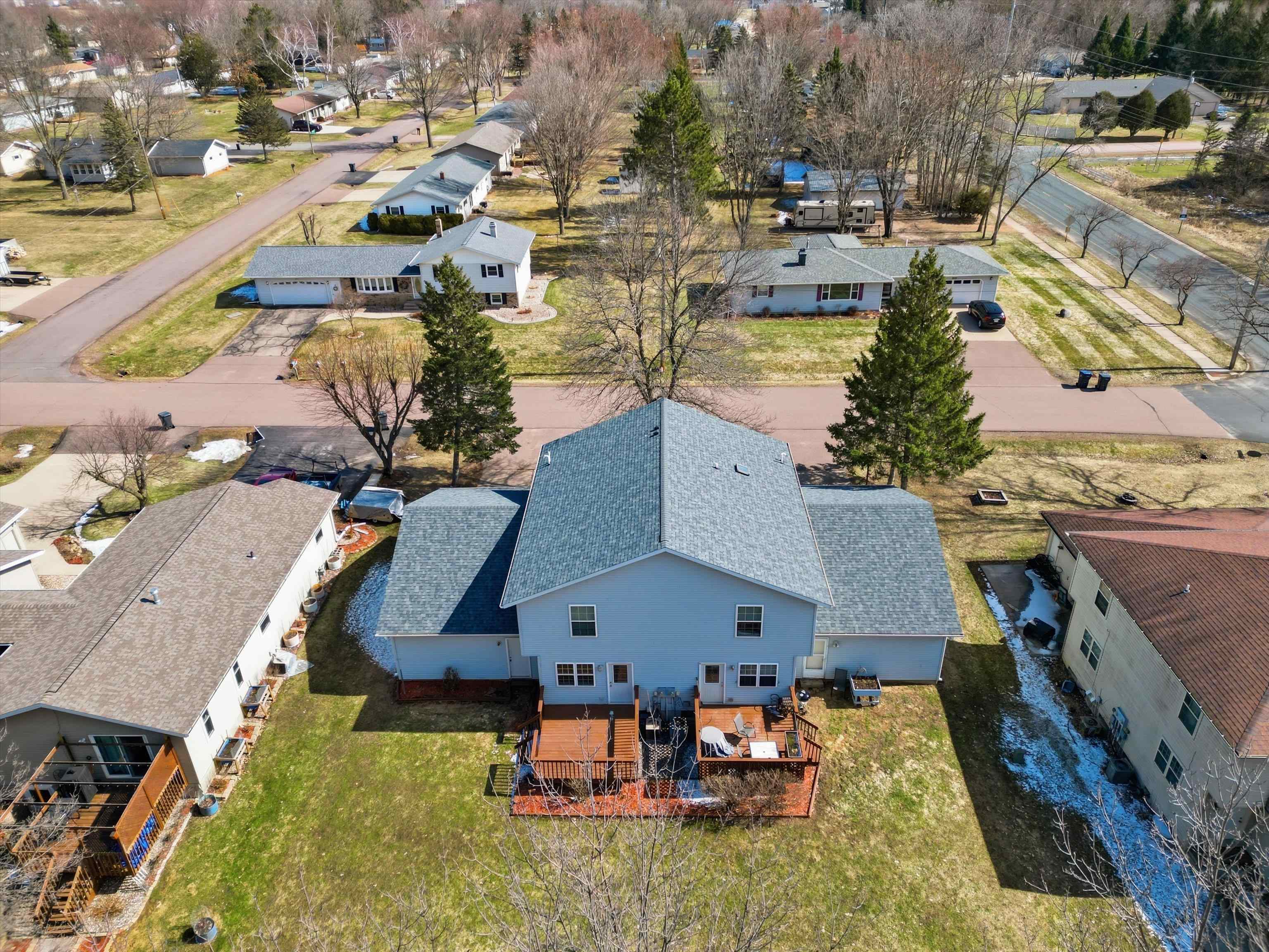 2806-2808 S FELKER AVENUE, Marshfield, Wisconsin 54449, 3 Bedrooms Bedrooms, 7 Rooms Rooms,1.5 BathroomsBathrooms,Multi-family,For Sale,2806-2808 S FELKER AVENUE,22601017