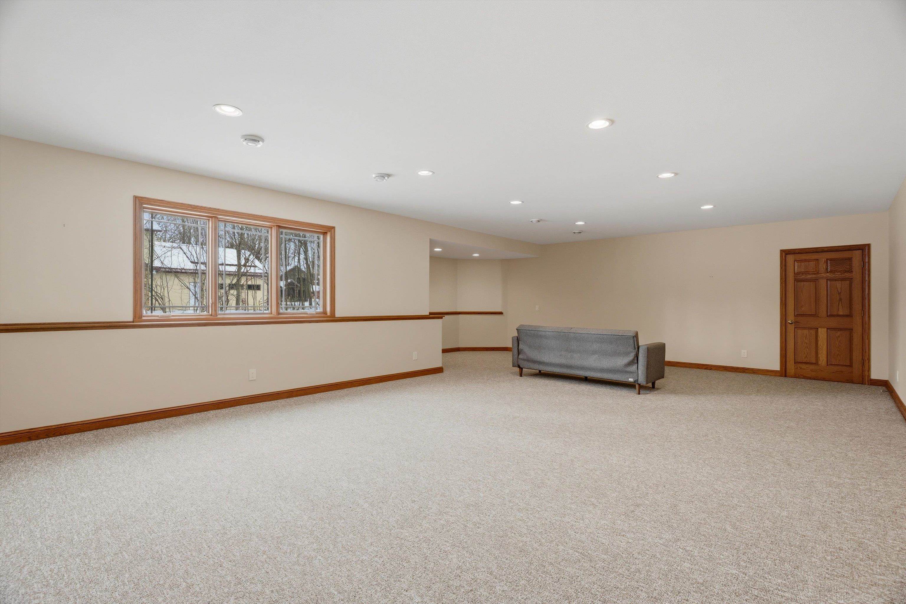 1137 W RIDGE ROAD, Marshfield, Wisconsin 54449, 4 Bedrooms Bedrooms, ,3 BathroomsBathrooms,Residential,For Sale,1137 W RIDGE ROAD,22601025