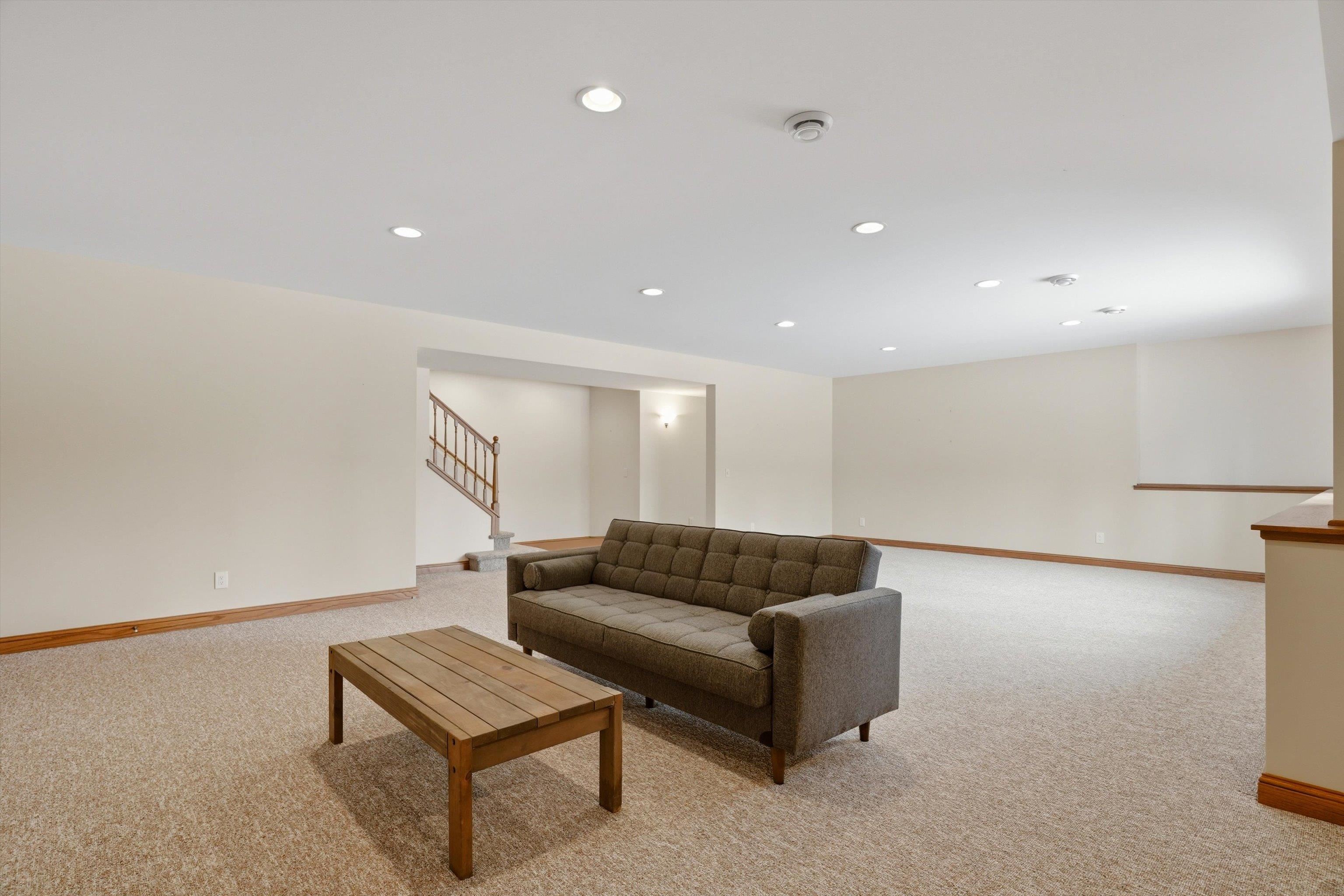 1137 W RIDGE ROAD, Marshfield, Wisconsin 54449, 4 Bedrooms Bedrooms, ,3 BathroomsBathrooms,Residential,For Sale,1137 W RIDGE ROAD,22601025