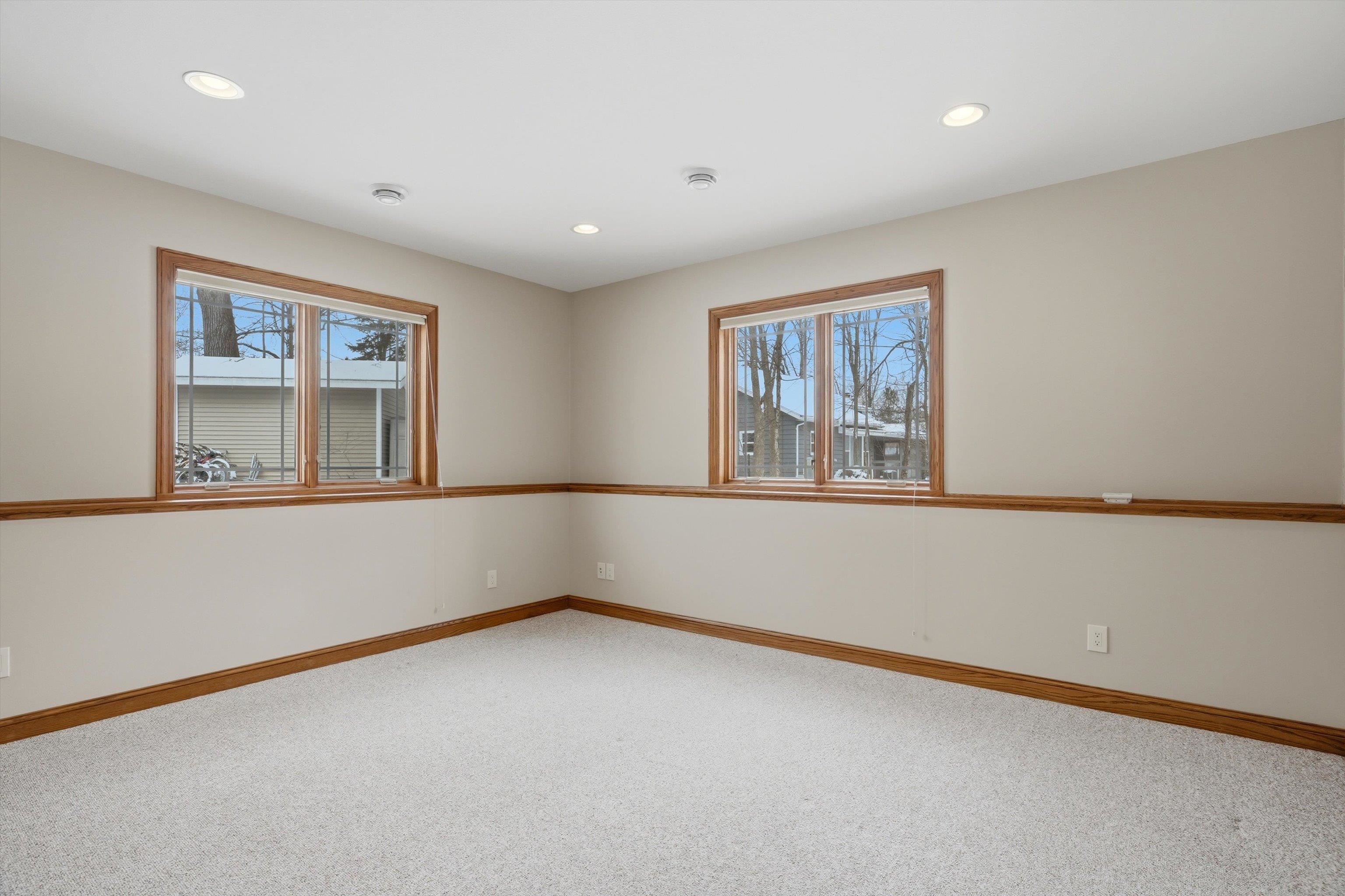 1137 W RIDGE ROAD, Marshfield, Wisconsin 54449, 4 Bedrooms Bedrooms, ,3 BathroomsBathrooms,Residential,For Sale,1137 W RIDGE ROAD,22601025