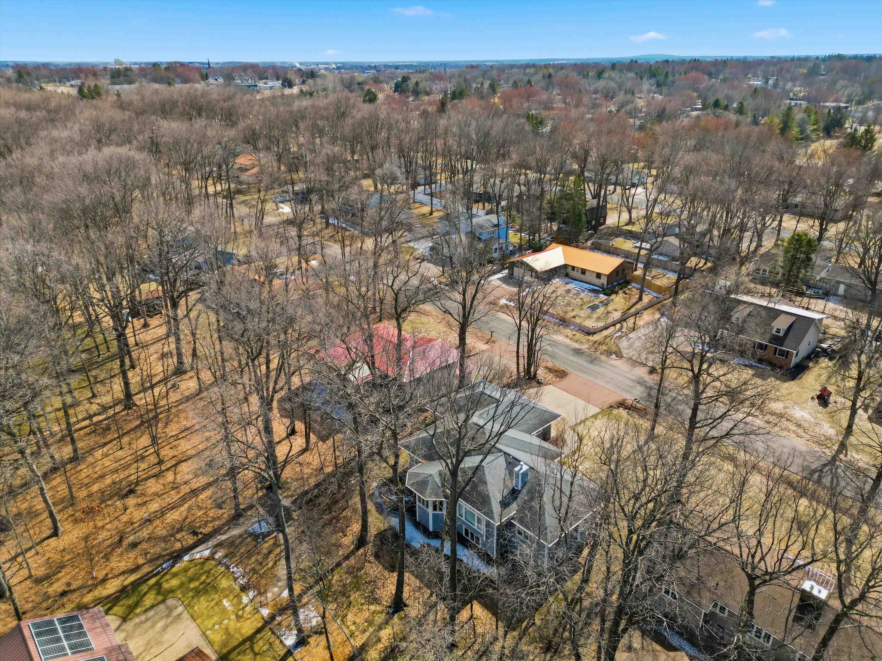 1137 W RIDGE ROAD, Marshfield, Wisconsin 54449, 4 Bedrooms Bedrooms, ,3 BathroomsBathrooms,Residential,For Sale,1137 W RIDGE ROAD,22601025