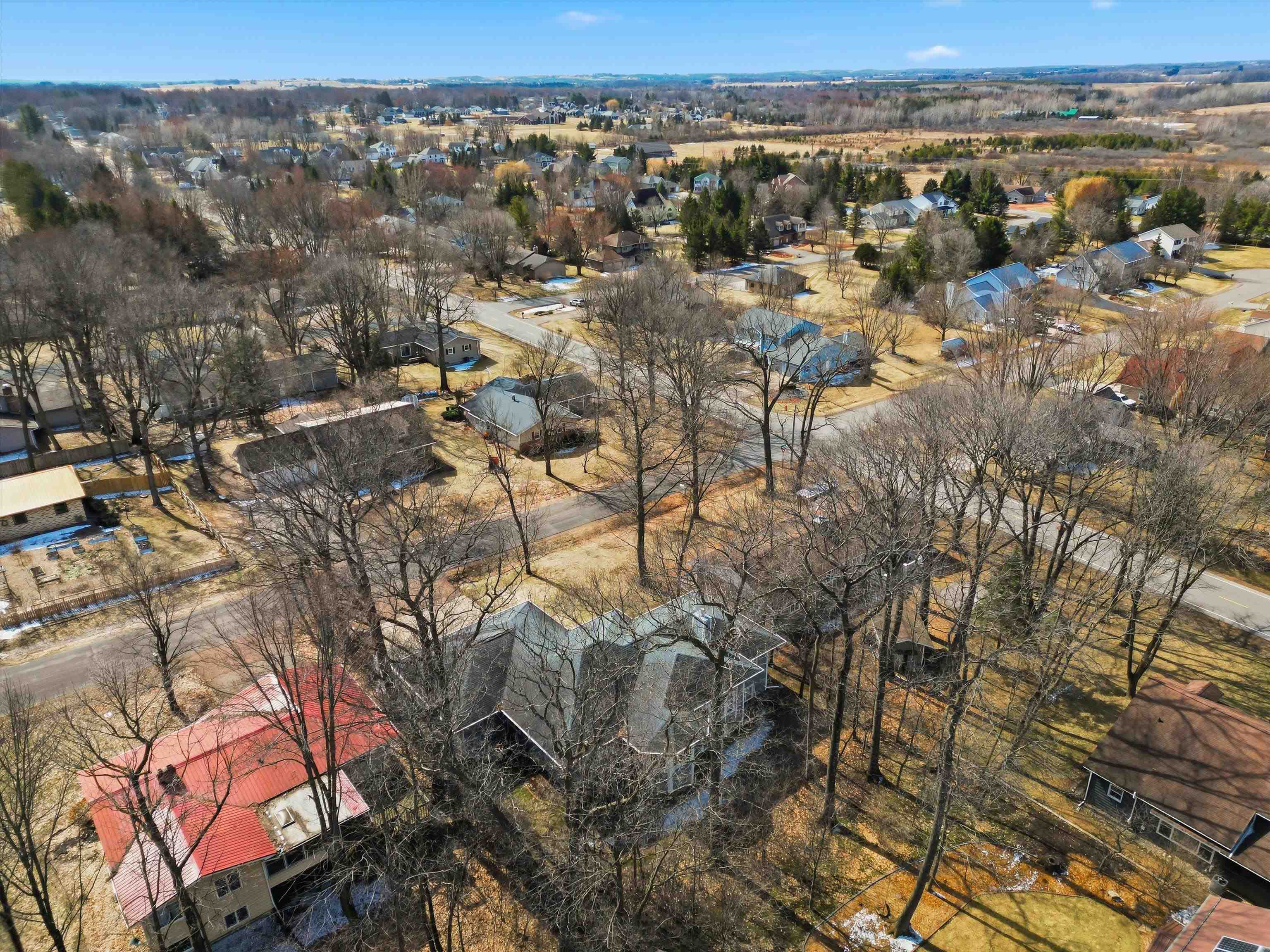 1137 W RIDGE ROAD, Marshfield, Wisconsin 54449, 4 Bedrooms Bedrooms, ,3 BathroomsBathrooms,Residential,For Sale,1137 W RIDGE ROAD,22601025