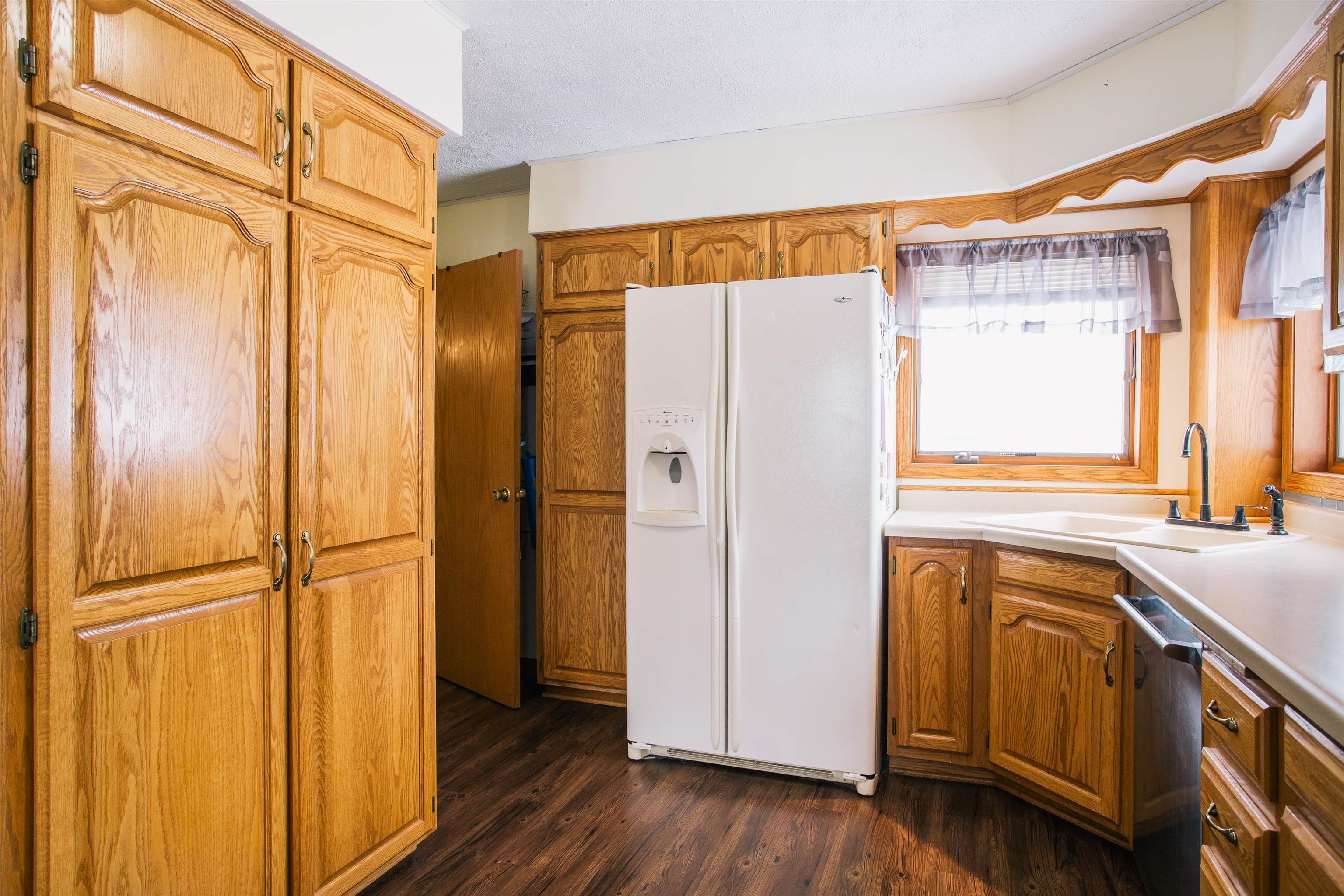 101 S WEST STREET, Loyal, Wisconsin 54446, 4 Bedrooms Bedrooms, ,2 BathroomsBathrooms,Residential,For Sale,101 S WEST STREET,22601046