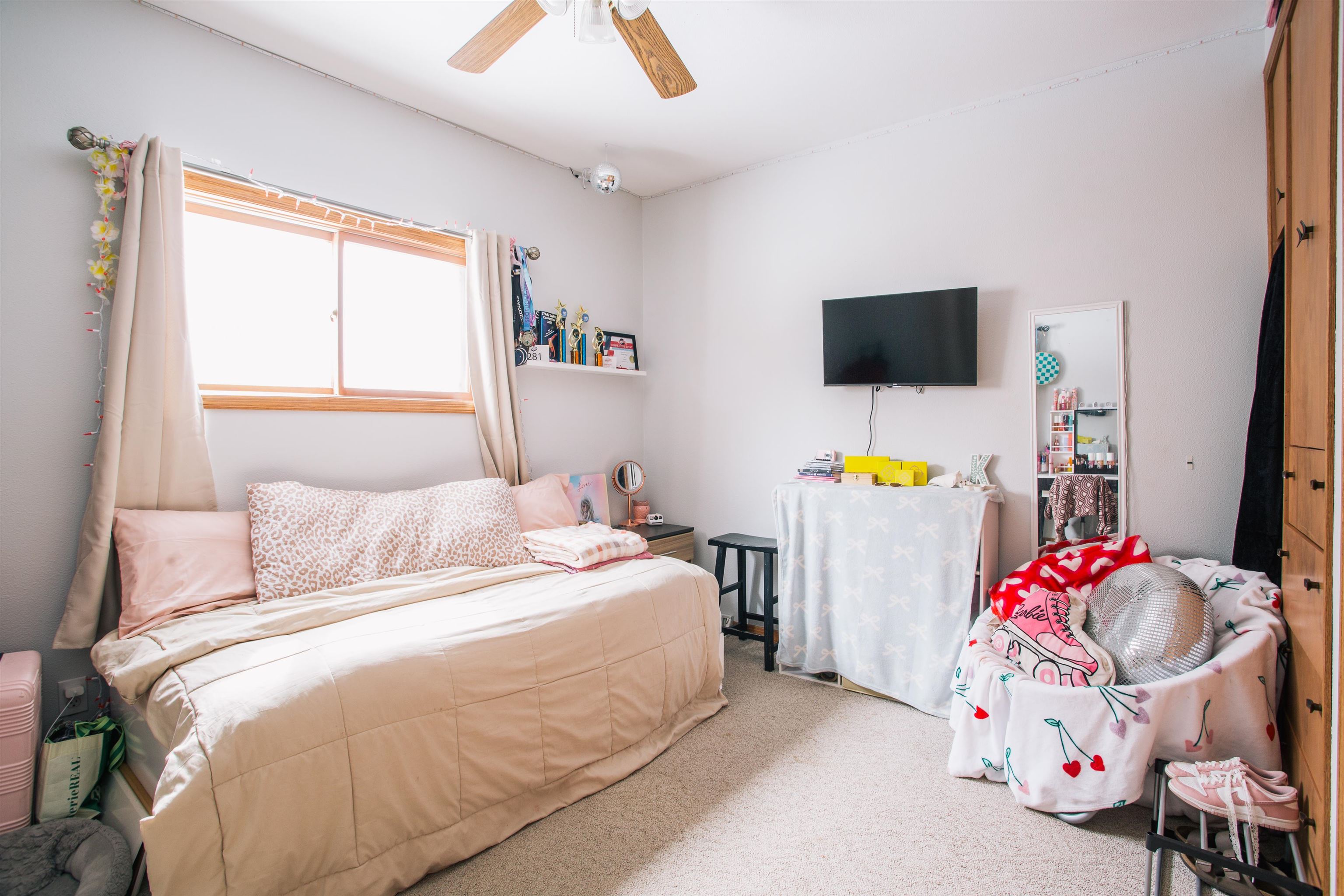 101 S WEST STREET, Loyal, Wisconsin 54446, 4 Bedrooms Bedrooms, ,2 BathroomsBathrooms,Residential,For Sale,101 S WEST STREET,22601046