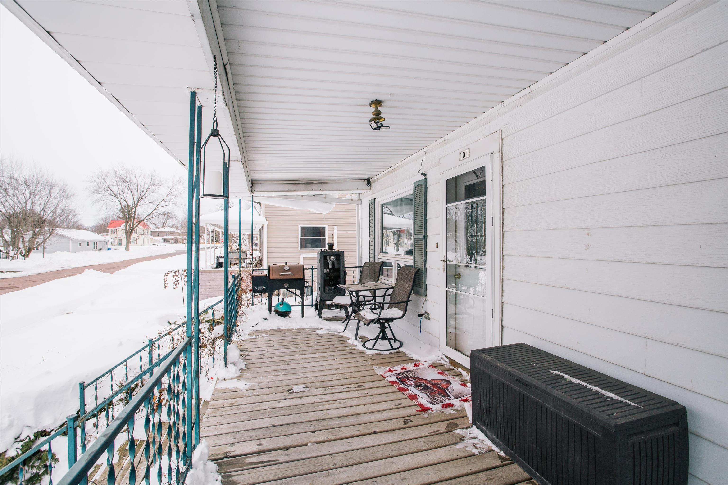 101 S WEST STREET, Loyal, Wisconsin 54446, 4 Bedrooms Bedrooms, ,2 BathroomsBathrooms,Residential,For Sale,101 S WEST STREET,22601046