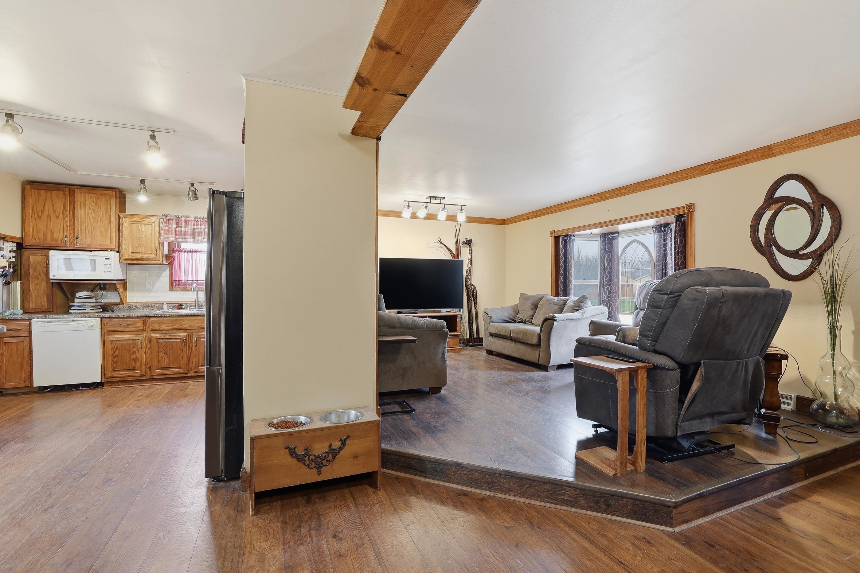 2924 LINDBERGH AVENUE, Stevens Point, Wisconsin 54481, 4 Bedrooms Bedrooms, ,2 BathroomsBathrooms,Residential,For Sale,2924 LINDBERGH AVENUE,22601048