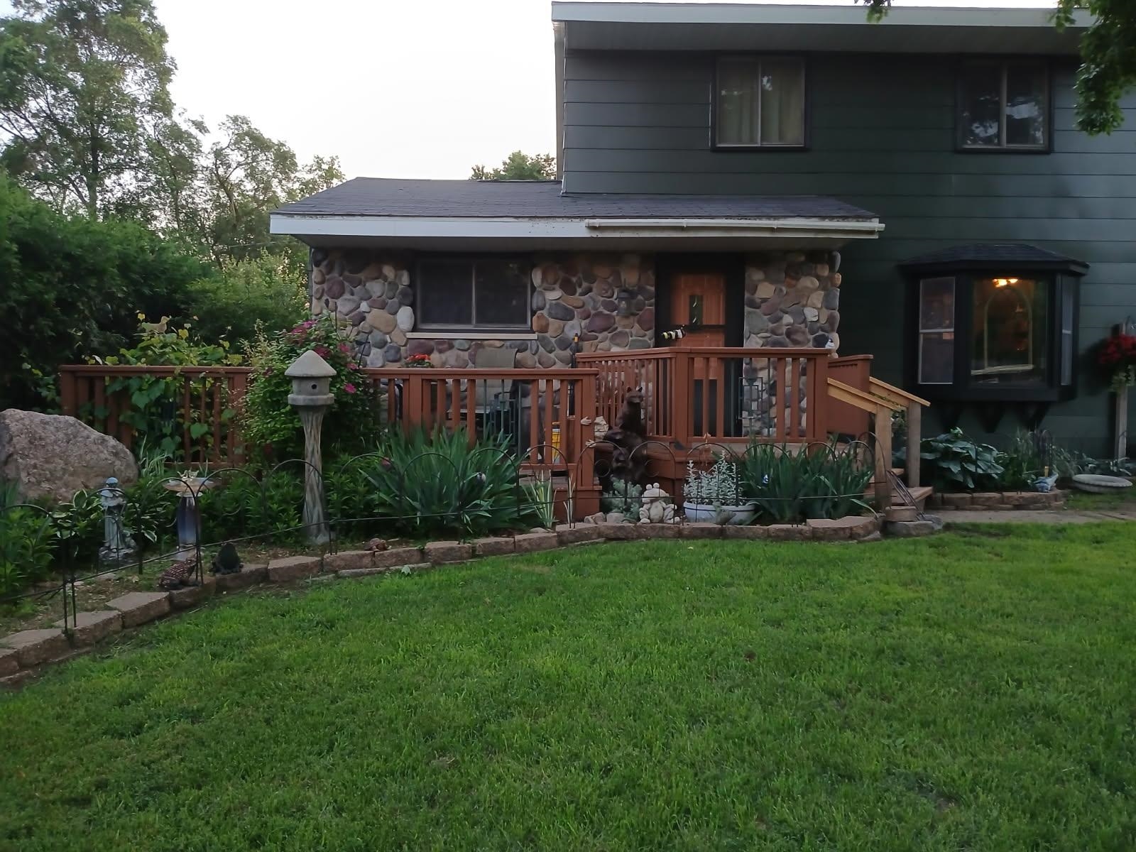 2924 LINDBERGH AVENUE, Stevens Point, Wisconsin 54481, 4 Bedrooms Bedrooms, ,2 BathroomsBathrooms,Residential,For Sale,2924 LINDBERGH AVENUE,22601048
