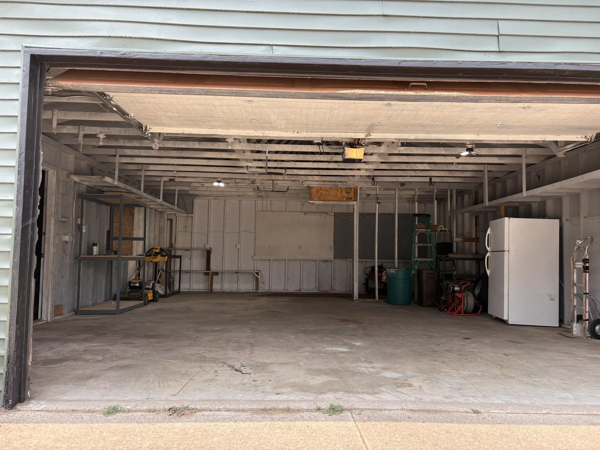 2924 LINDBERGH AVENUE, Stevens Point, Wisconsin 54481, 4 Bedrooms Bedrooms, ,2 BathroomsBathrooms,Residential,For Sale,2924 LINDBERGH AVENUE,22601048
