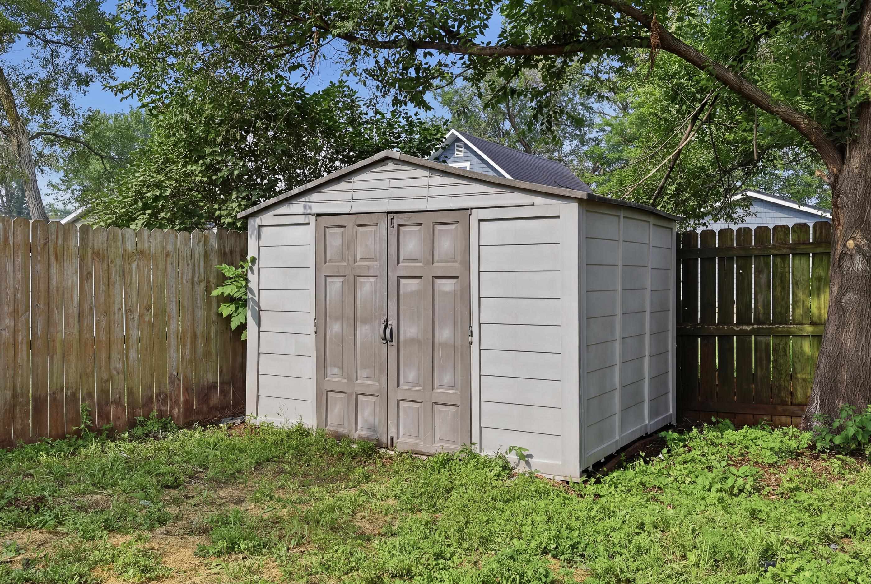 2924 LINDBERGH AVENUE, Stevens Point, Wisconsin 54481, 4 Bedrooms Bedrooms, ,2 BathroomsBathrooms,Residential,For Sale,2924 LINDBERGH AVENUE,22601048