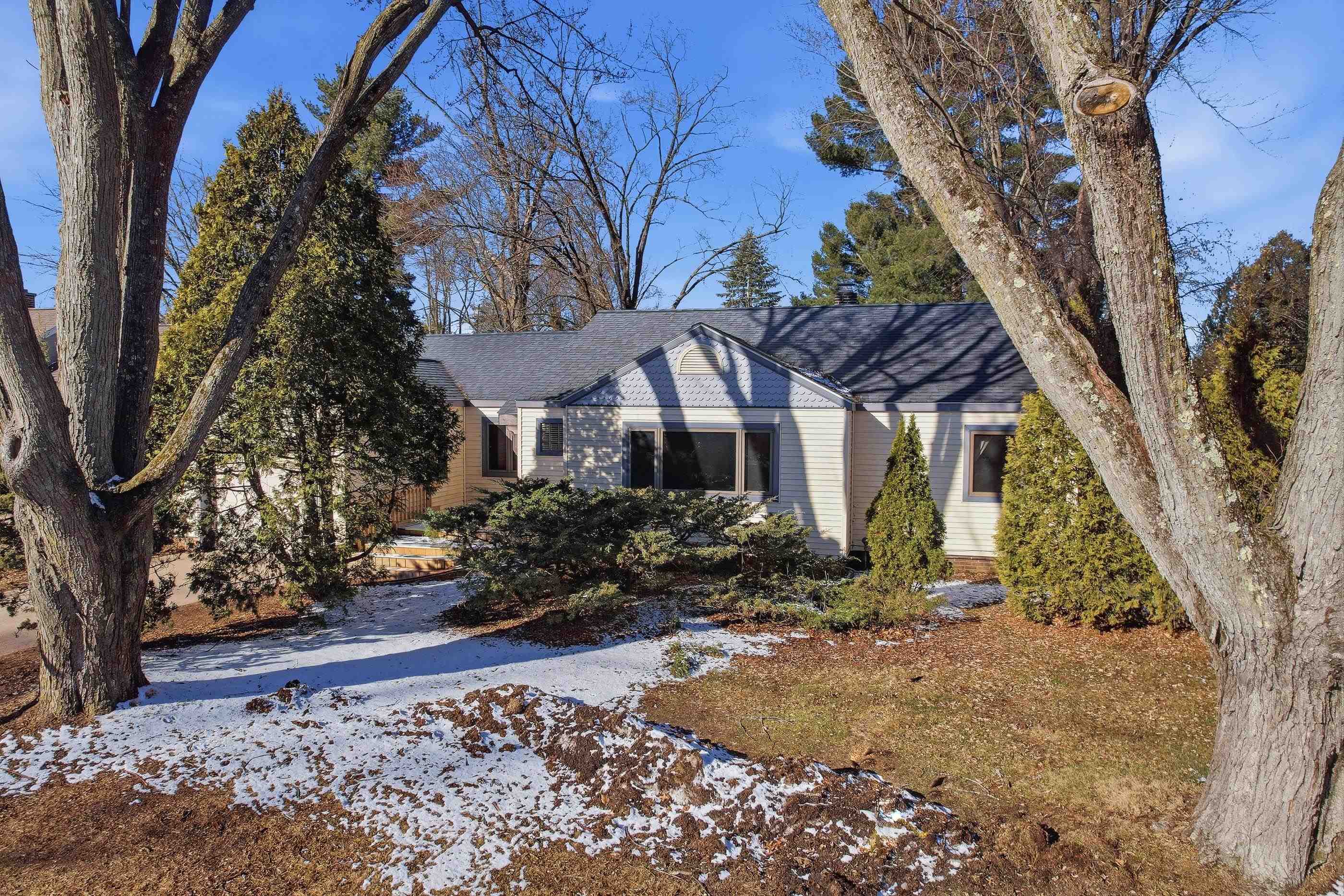 908 GREEN AVENUE, Stevens Point, Wisconsin 54481, 3 Bedrooms Bedrooms, ,1 BathroomBathrooms,Residential,For Sale,908 GREEN AVENUE,22601049