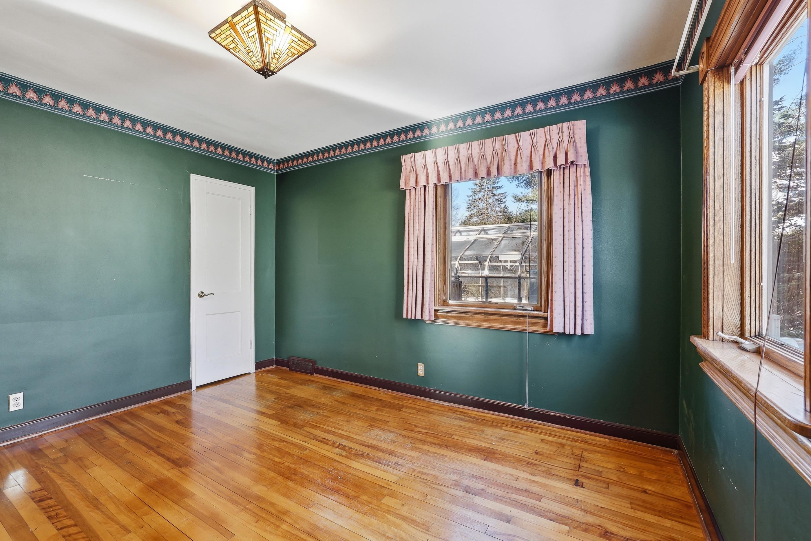 908 GREEN AVENUE, Stevens Point, Wisconsin 54481, 3 Bedrooms Bedrooms, ,1 BathroomBathrooms,Residential,For Sale,908 GREEN AVENUE,22601049