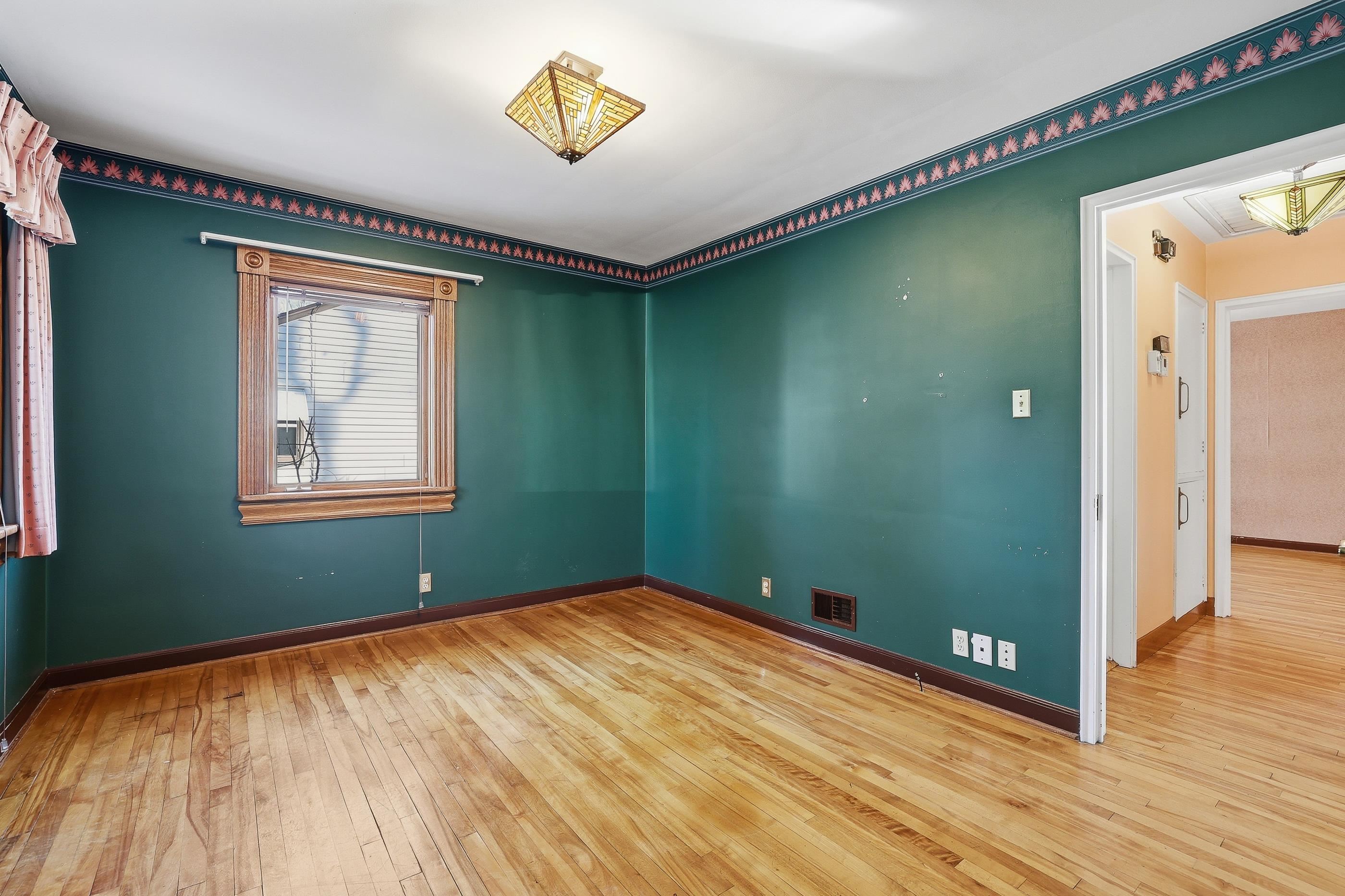 908 GREEN AVENUE, Stevens Point, Wisconsin 54481, 3 Bedrooms Bedrooms, ,1 BathroomBathrooms,Residential,For Sale,908 GREEN AVENUE,22601049
