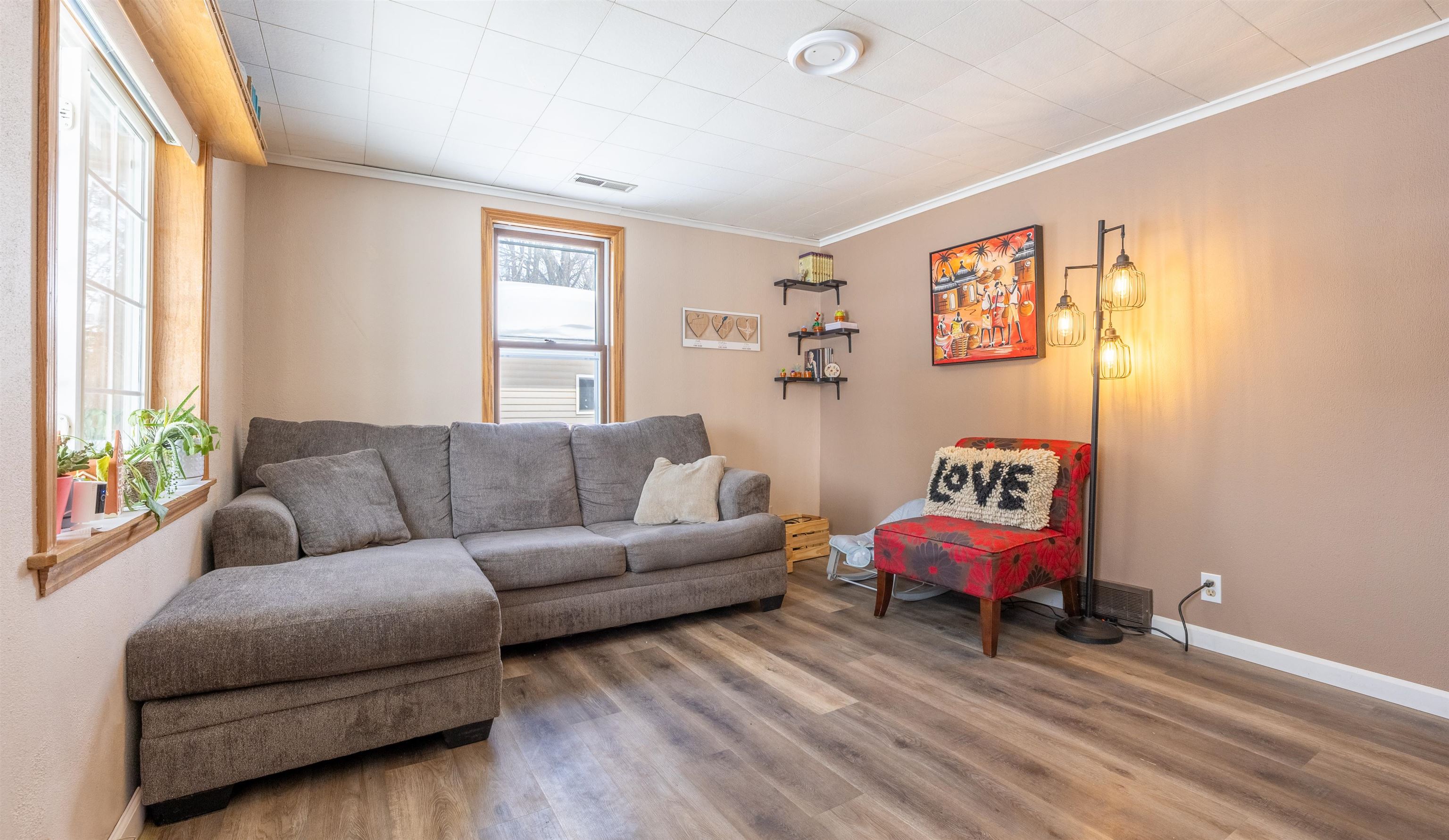 2281 S 5TH STREET, Wisconsin Rapids, Wisconsin 54494, 2 Bedrooms Bedrooms, ,1 BathroomBathrooms,Residential,For Sale,2281 S 5TH STREET,22601050