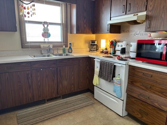 1811-1813 E EMERALD STREET, Marshfield, Wisconsin 54449, 2 Bedrooms Bedrooms, 5 Rooms Rooms,1 BathroomBathrooms,Multi-family,For Sale,1811-1813 E EMERALD STREET,22601061