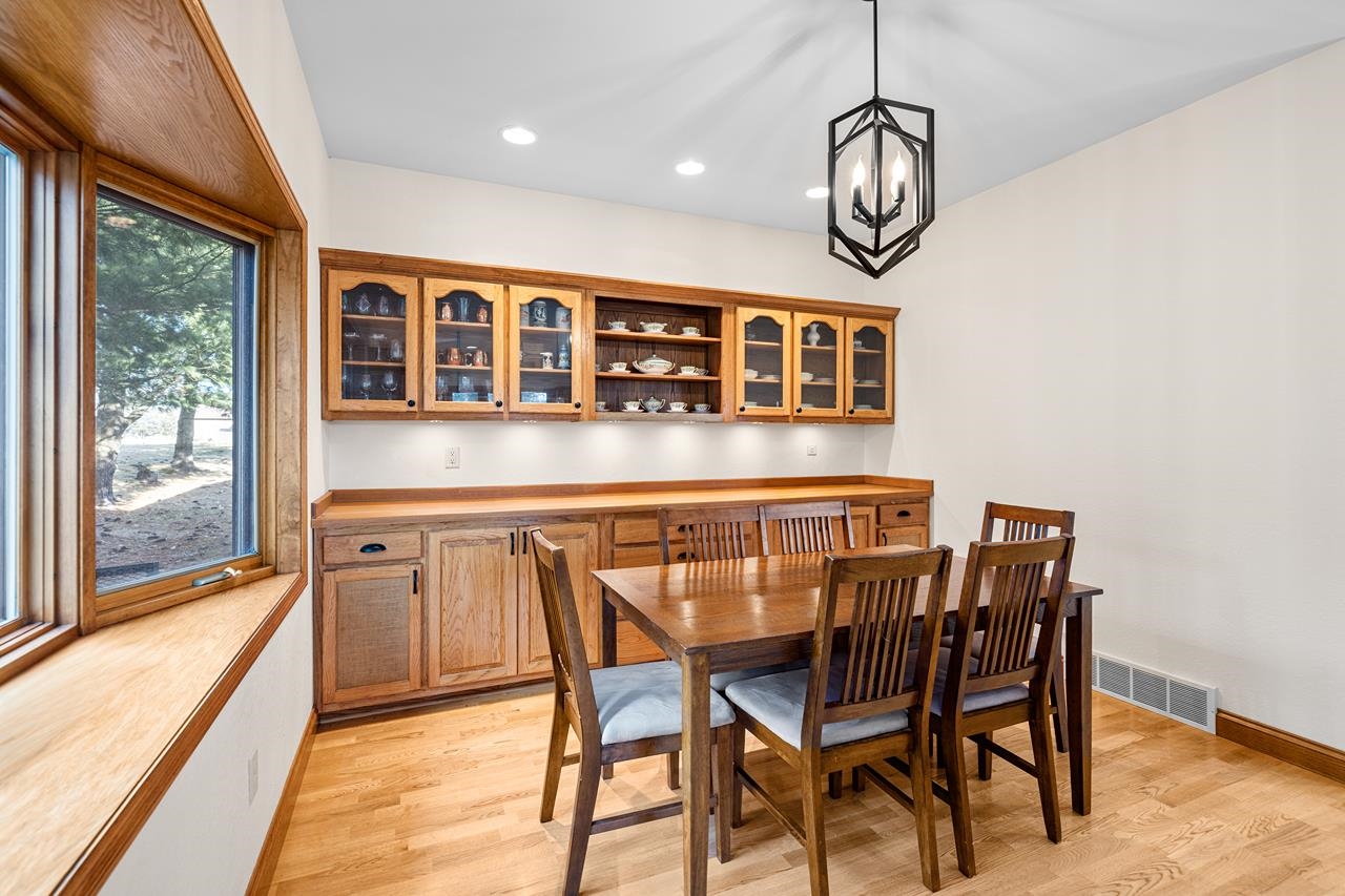 N881 RED TAIL LANE, Merrill, Wisconsin 54452, 4 Bedrooms Bedrooms, ,3 BathroomsBathrooms,Residential,For Sale,N881 RED TAIL LANE,22601062