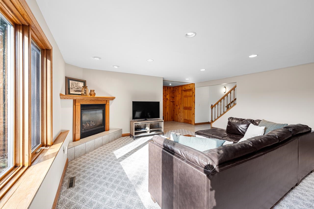 N881 RED TAIL LANE, Merrill, Wisconsin 54452, 4 Bedrooms Bedrooms, ,3 BathroomsBathrooms,Residential,For Sale,N881 RED TAIL LANE,22601062