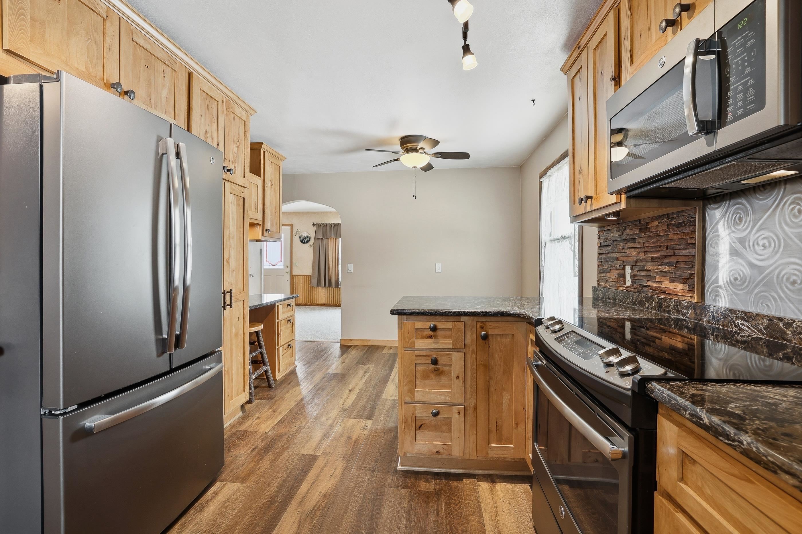 2900 DIXON STREET, Stevens Point, Wisconsin 54481, 3 Bedrooms Bedrooms, ,2 BathroomsBathrooms,Residential,For Sale,2900 DIXON STREET,22601067
