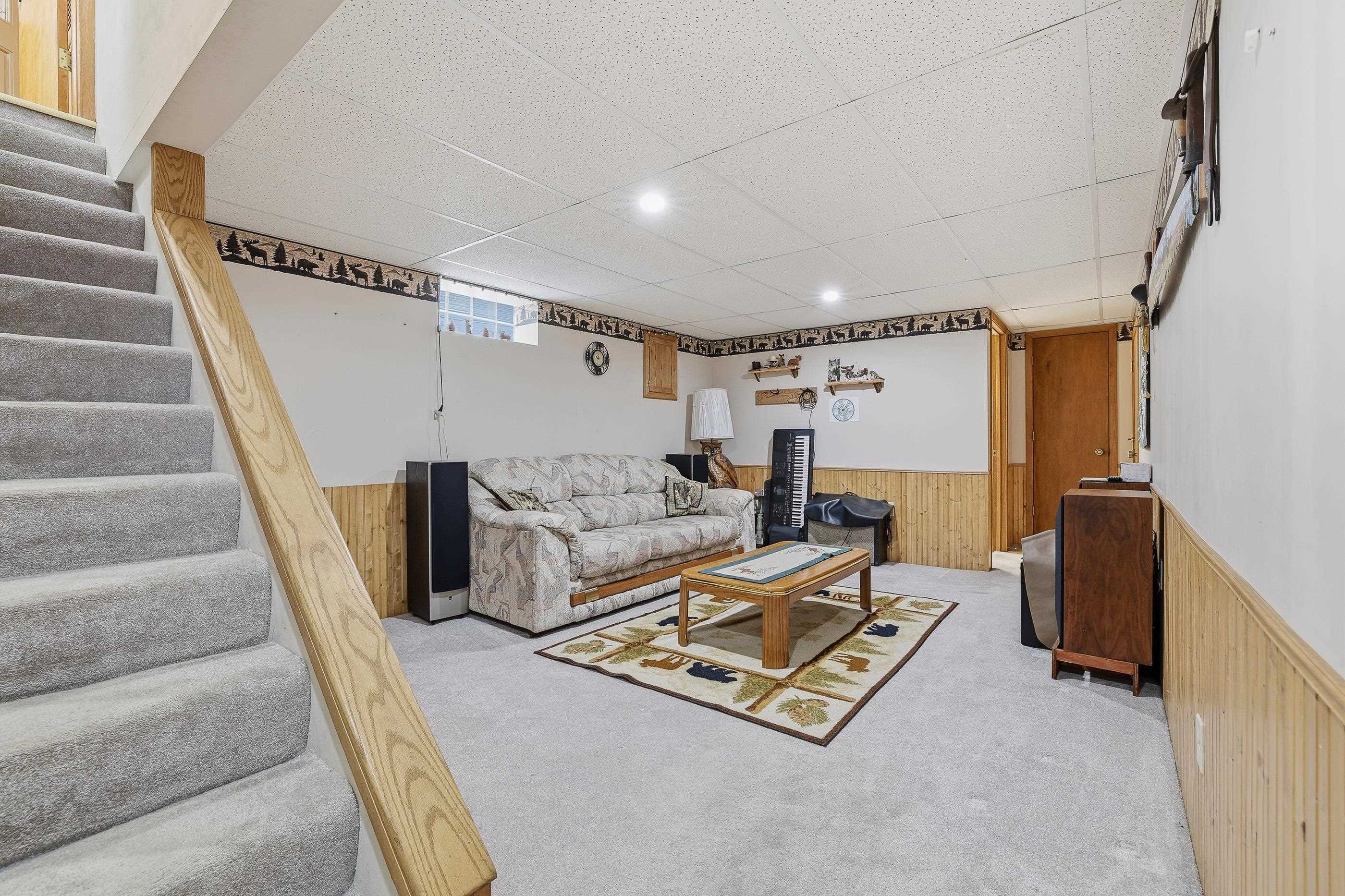 2900 DIXON STREET, Stevens Point, Wisconsin 54481, 3 Bedrooms Bedrooms, ,2 BathroomsBathrooms,Residential,For Sale,2900 DIXON STREET,22601067