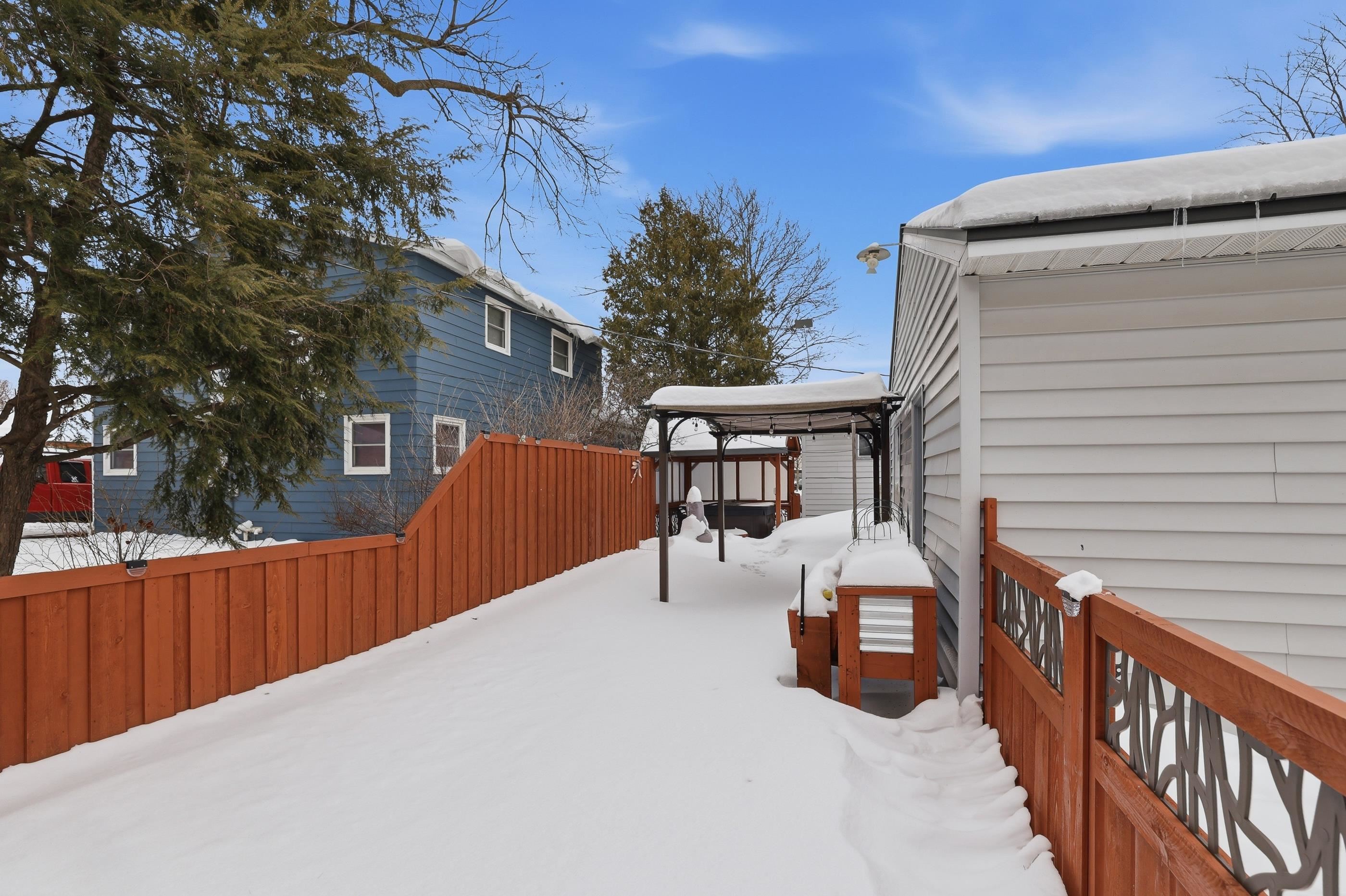 2900 DIXON STREET, Stevens Point, Wisconsin 54481, 3 Bedrooms Bedrooms, ,2 BathroomsBathrooms,Residential,For Sale,2900 DIXON STREET,22601067