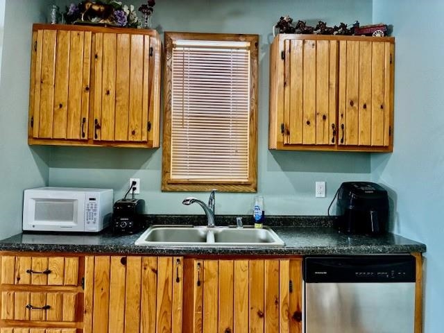 322 MAPLE STREET, Granton, Wisconsin 54436, 3 Bedrooms Bedrooms, ,1 BathroomBathrooms,Residential,For Sale,322 MAPLE STREET,22601078