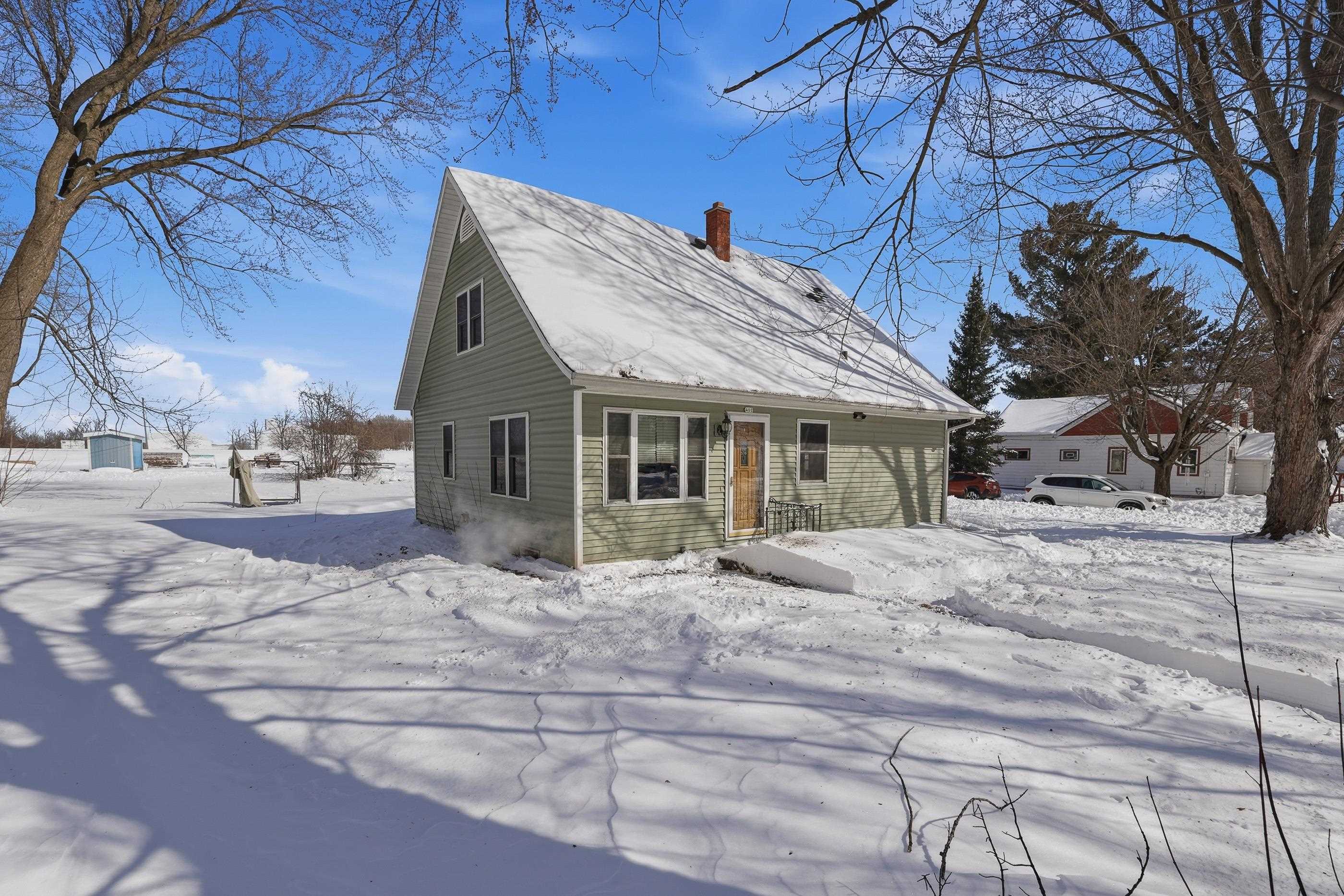 400 W MAIN STREET, Thorp, Wisconsin 54771, 3 Bedrooms Bedrooms, ,1 BathroomBathrooms,Residential,For Sale,400 W MAIN STREET,22601083