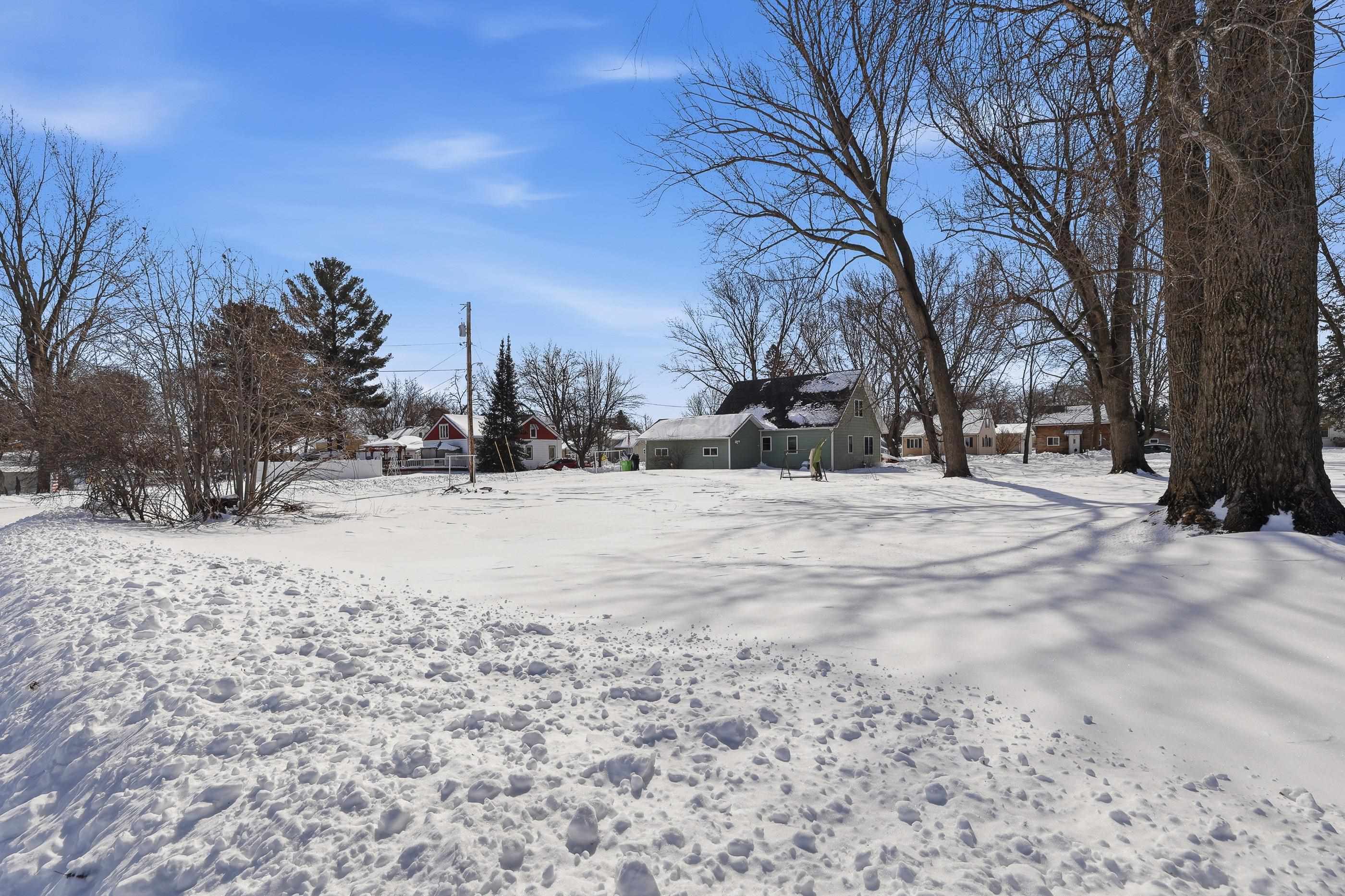400 W MAIN STREET, Thorp, Wisconsin 54771, 3 Bedrooms Bedrooms, ,1 BathroomBathrooms,Residential,For Sale,400 W MAIN STREET,22601083