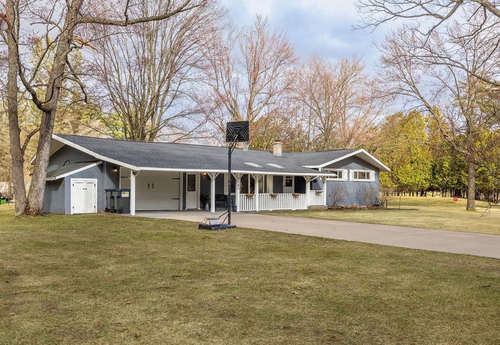 3140 52ND STREET NORTH, Wisconsin Rapids, Wisconsin 54494, 3 Bedrooms Bedrooms, ,2 BathroomsBathrooms,Residential,For Sale,3140 52ND STREET NORTH,22601089