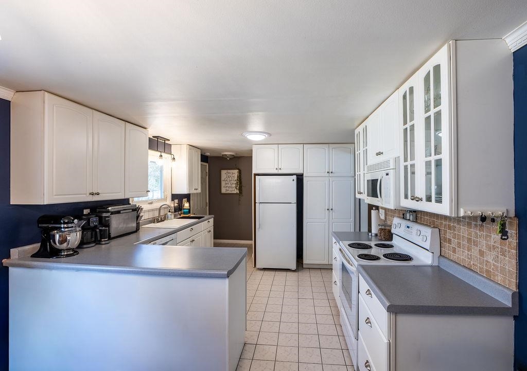 3140 52ND STREET NORTH, Wisconsin Rapids, Wisconsin 54494, 3 Bedrooms Bedrooms, ,2 BathroomsBathrooms,Residential,For Sale,3140 52ND STREET NORTH,22601089