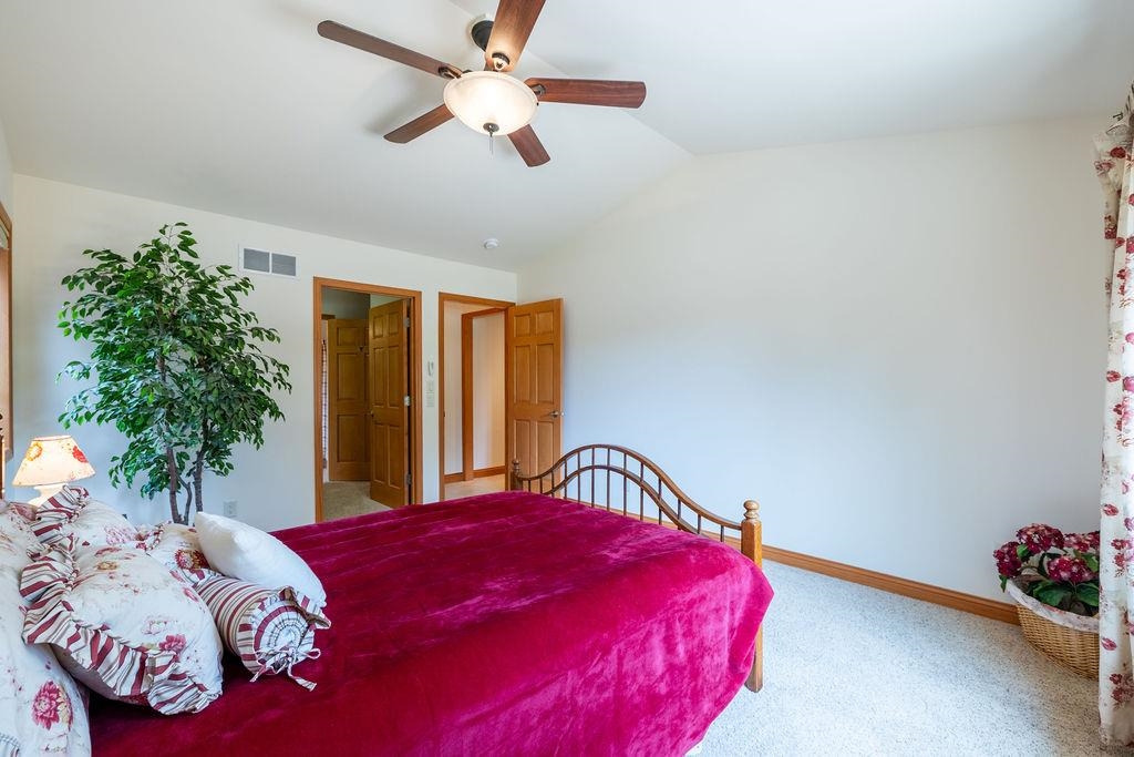 209 MORNINGSIDE DRIVE, DEERFIELD, Wisconsin 53531, 3 Bedrooms Bedrooms, 2 Rooms Rooms,3 BathroomsBathrooms,Residential,For Sale,209 MORNINGSIDE DRIVE,22601090
