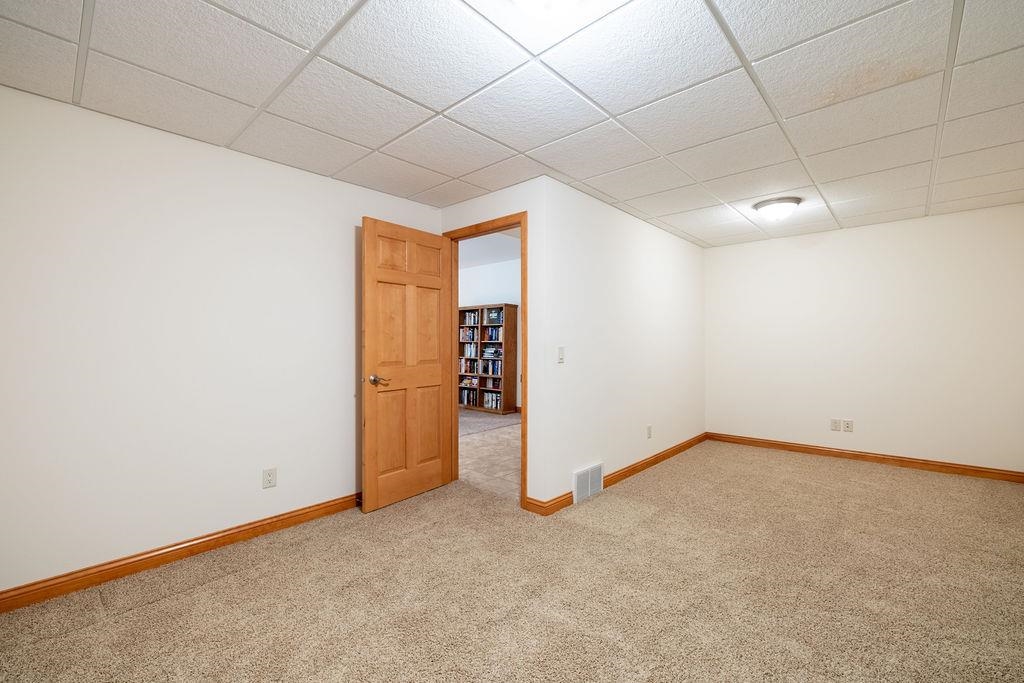 209 MORNINGSIDE DRIVE, DEERFIELD, Wisconsin 53531, 3 Bedrooms Bedrooms, 2 Rooms Rooms,3 BathroomsBathrooms,Residential,For Sale,209 MORNINGSIDE DRIVE,22601090
