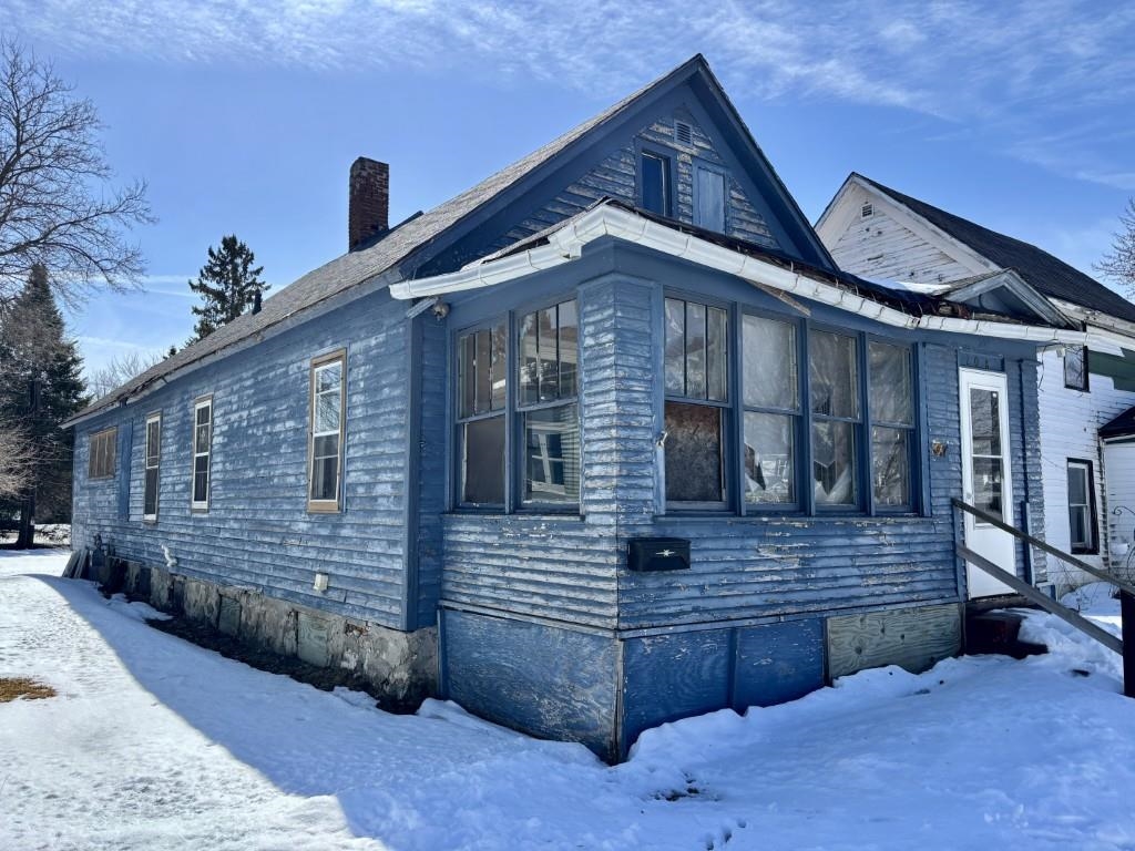 208 E WISCONSIN AVENUE, Tomahawk, Wisconsin 54487, 3 Bedrooms Bedrooms, ,1 BathroomBathrooms,Residential,For Sale,208 E WISCONSIN AVENUE,22601096