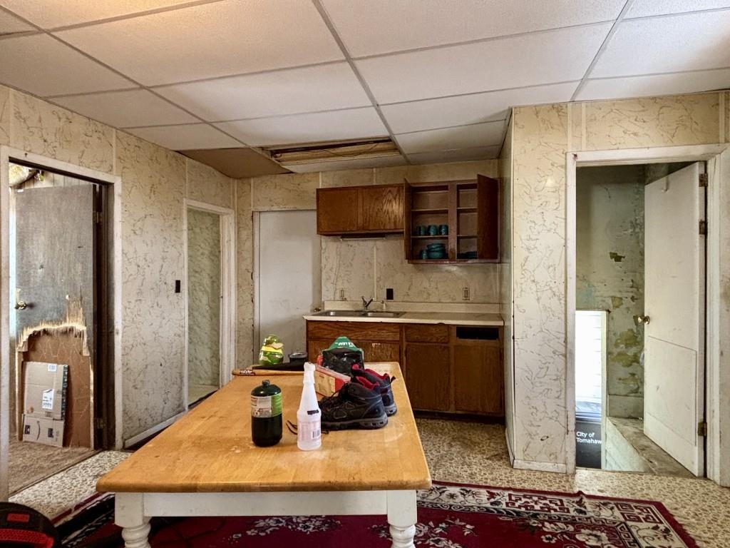 208 E WISCONSIN AVENUE, Tomahawk, Wisconsin 54487, 3 Bedrooms Bedrooms, ,1 BathroomBathrooms,Residential,For Sale,208 E WISCONSIN AVENUE,22601096