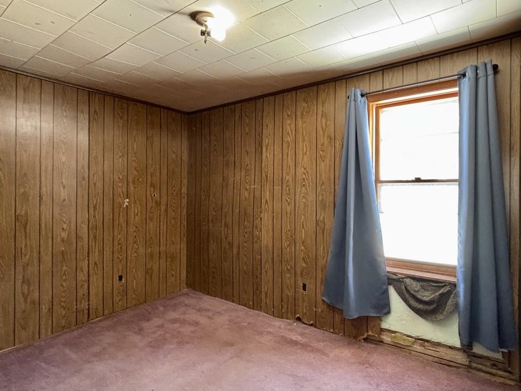 208 E WISCONSIN AVENUE, Tomahawk, Wisconsin 54487, 3 Bedrooms Bedrooms, ,1 BathroomBathrooms,Residential,For Sale,208 E WISCONSIN AVENUE,22601096
