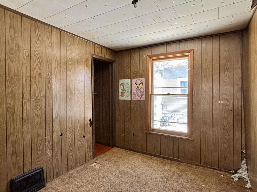 208 E WISCONSIN AVENUE, Tomahawk, Wisconsin 54487, 3 Bedrooms Bedrooms, ,1 BathroomBathrooms,Residential,For Sale,208 E WISCONSIN AVENUE,22601096